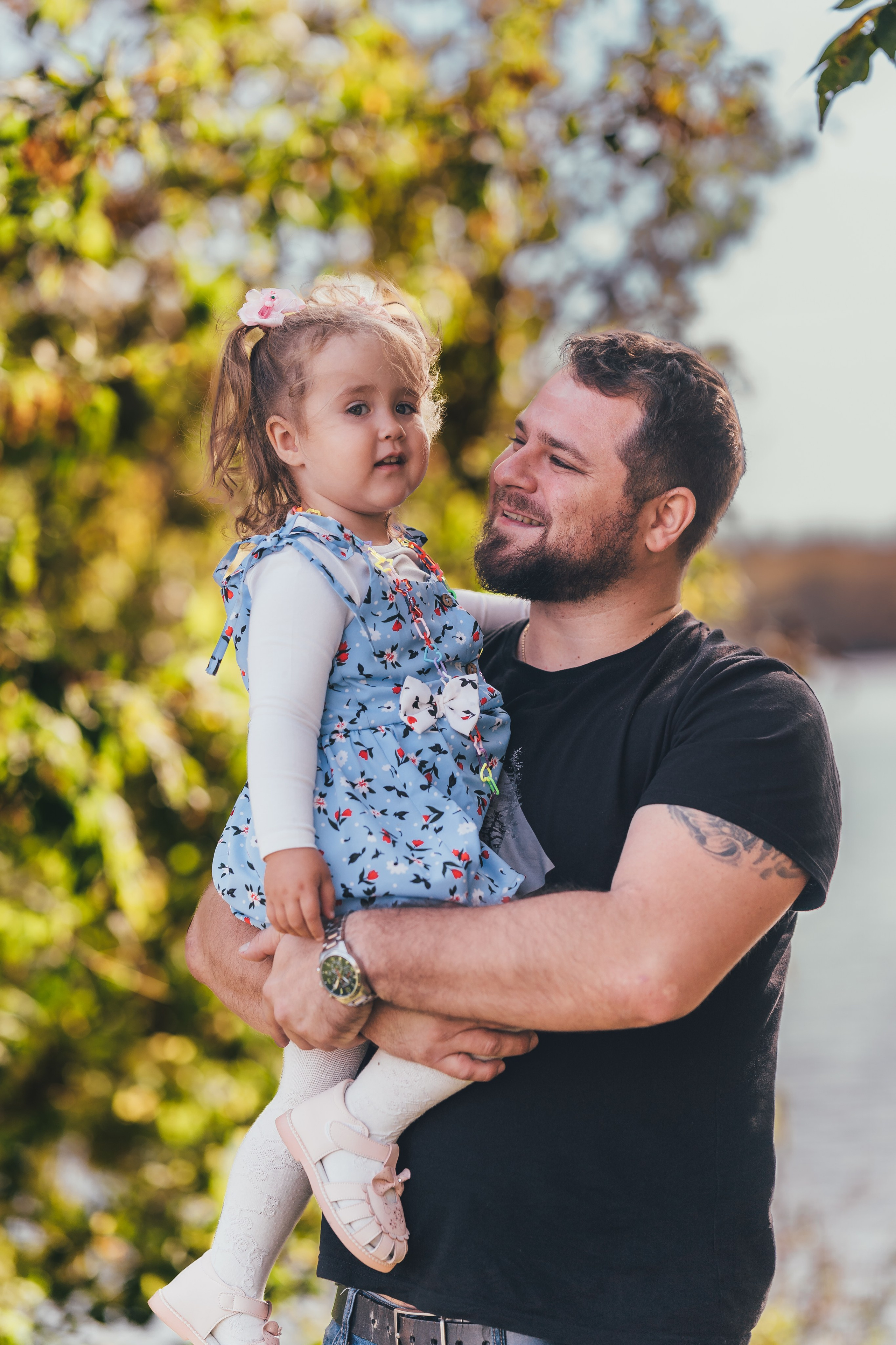 Денис с дочкой, Балашиха, парк Пехорка. Наталья Дукалова фотограф Щелково Королев Пушкино Москва Балашиха