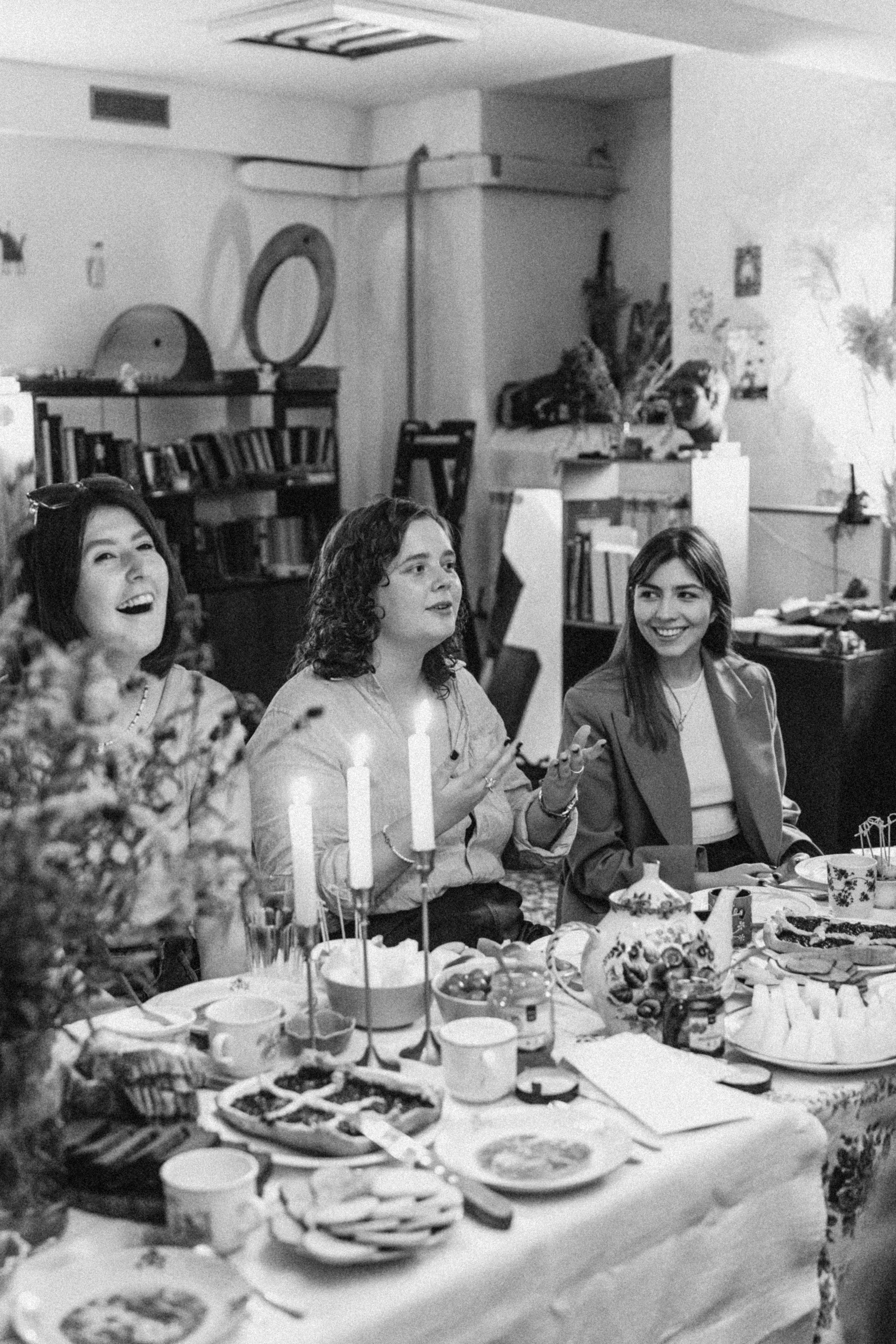 Встречи книжного клуба. Фотограф Москва Селюкова Юлия