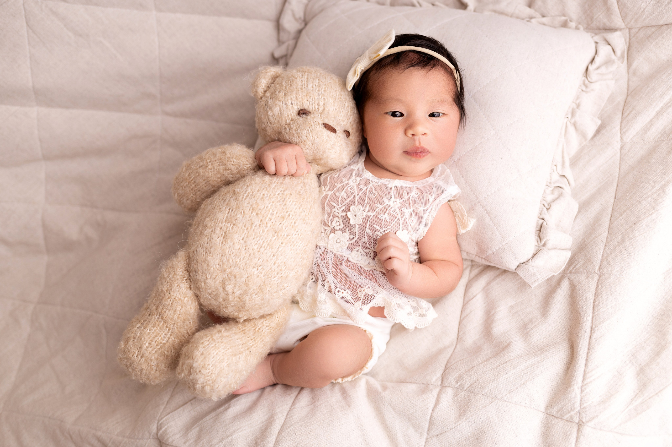 Newborn съемка в стиле Лайф. Фотограф новорожденных малышей в Омске и Омской области Эльвира Камаева