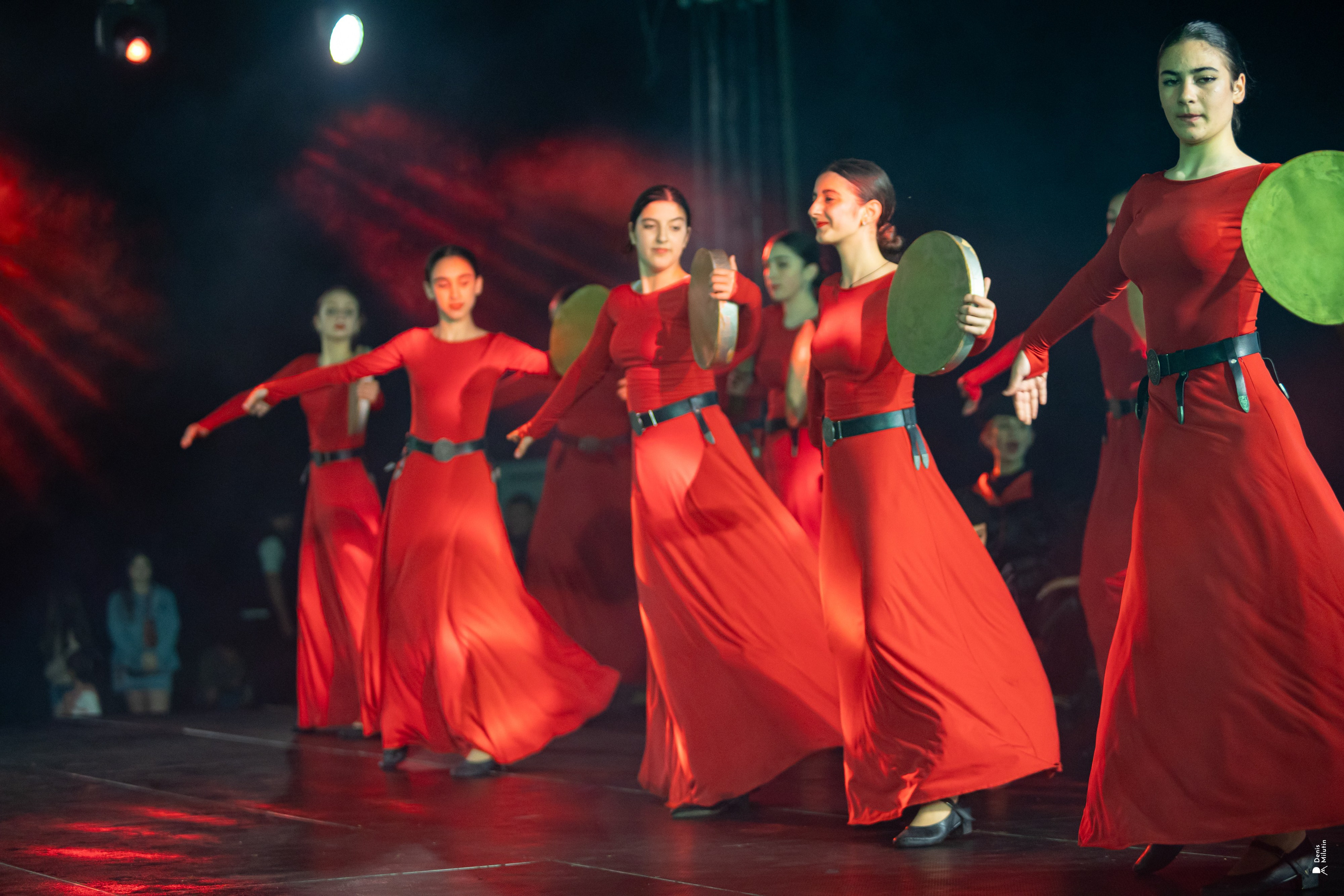 Концерт Нокалакеви. პორტრეტის სტუდიის ფოტოგრაფი სენაკში დენის მილუტინი