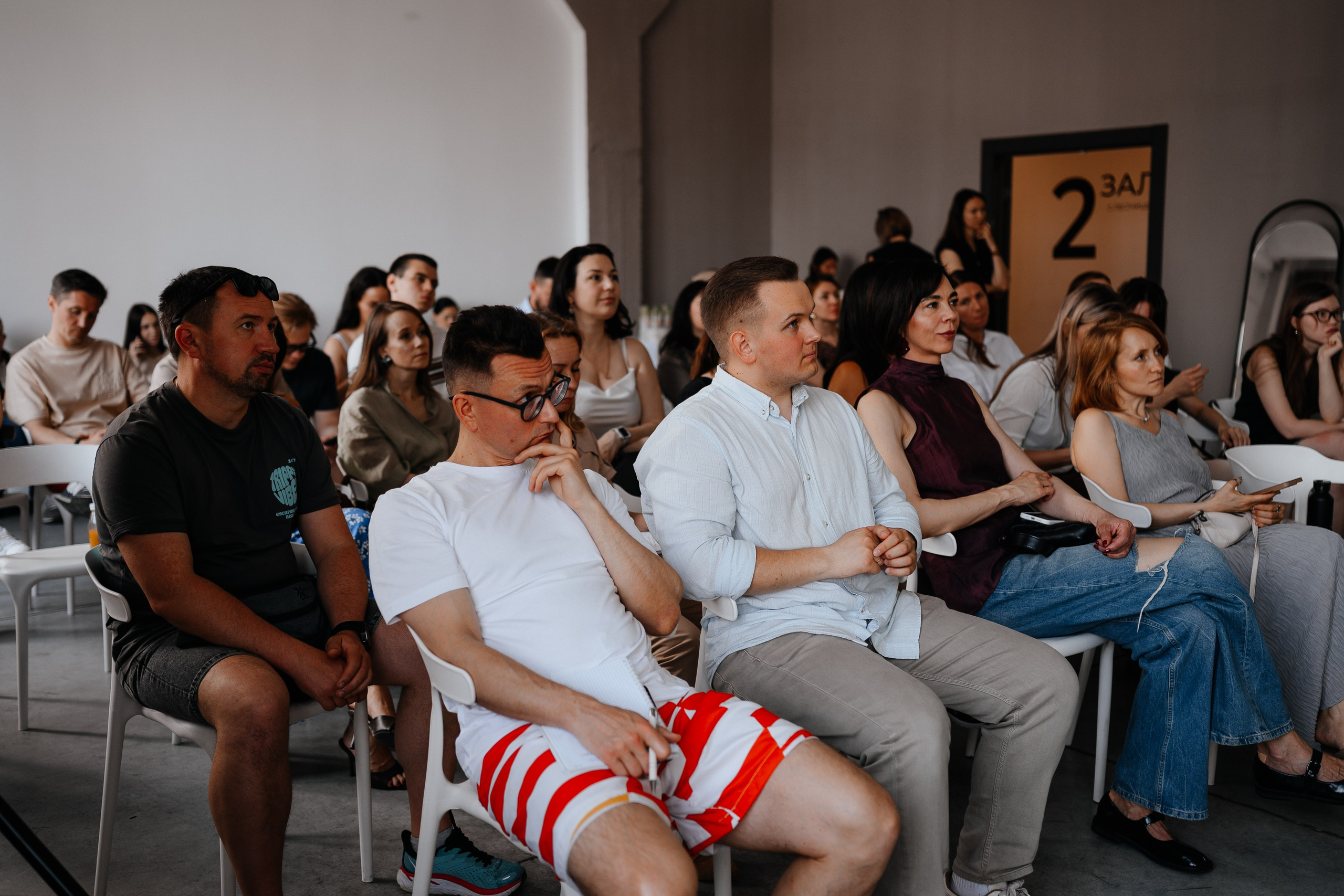 20.05.2026 | Бизнес клуб Интера. «Фотостудия как бизнес: анализ и перспективы». Директор LCM Consulting Эдуард Тишко. Фотограф Роман Рудаков