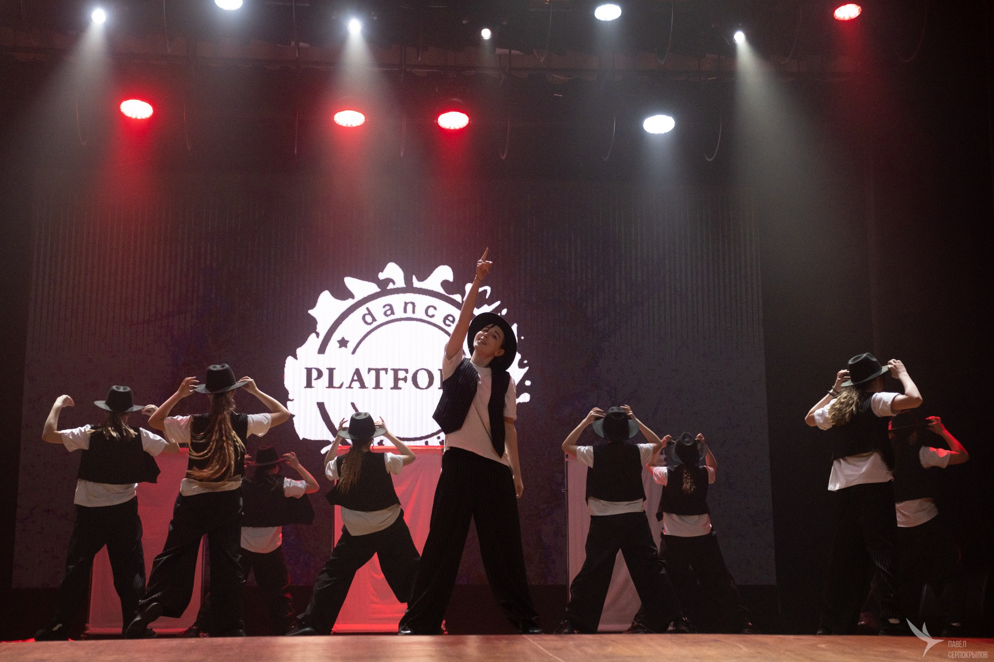 Отчетный концерт студии танцев PLATFORMA. Репортажный фотограф в Казани Павел Серпокрылов