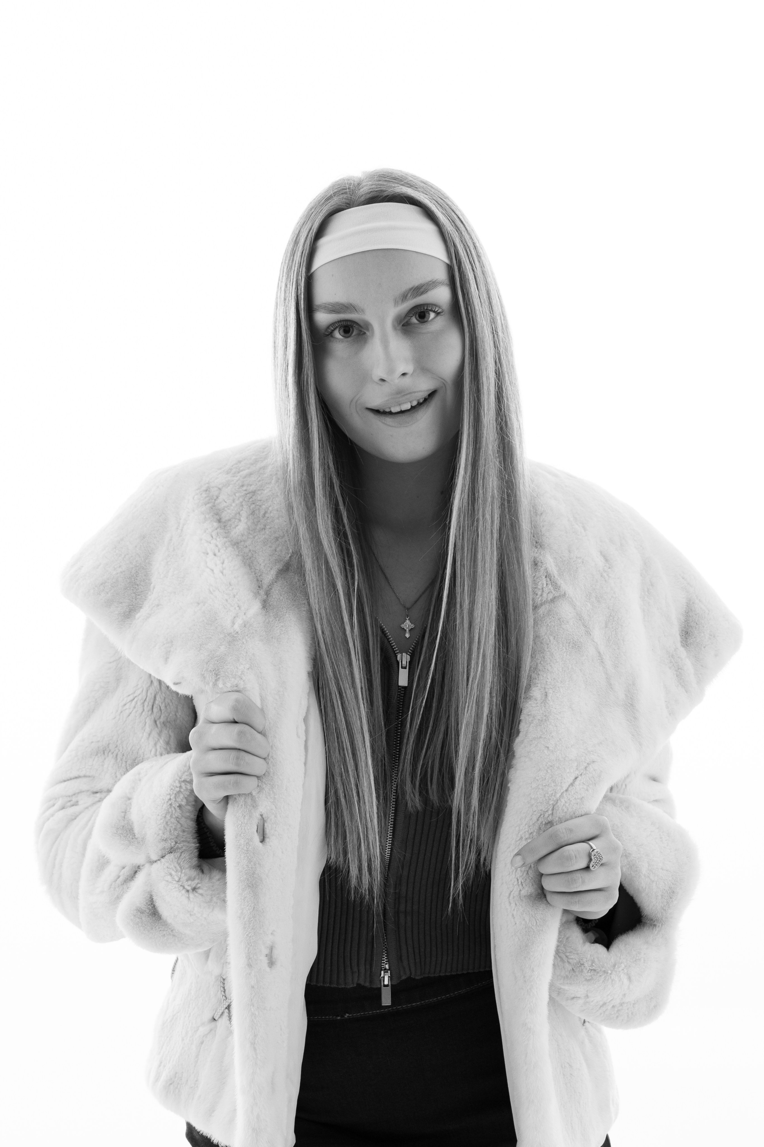 Надежда. Главная