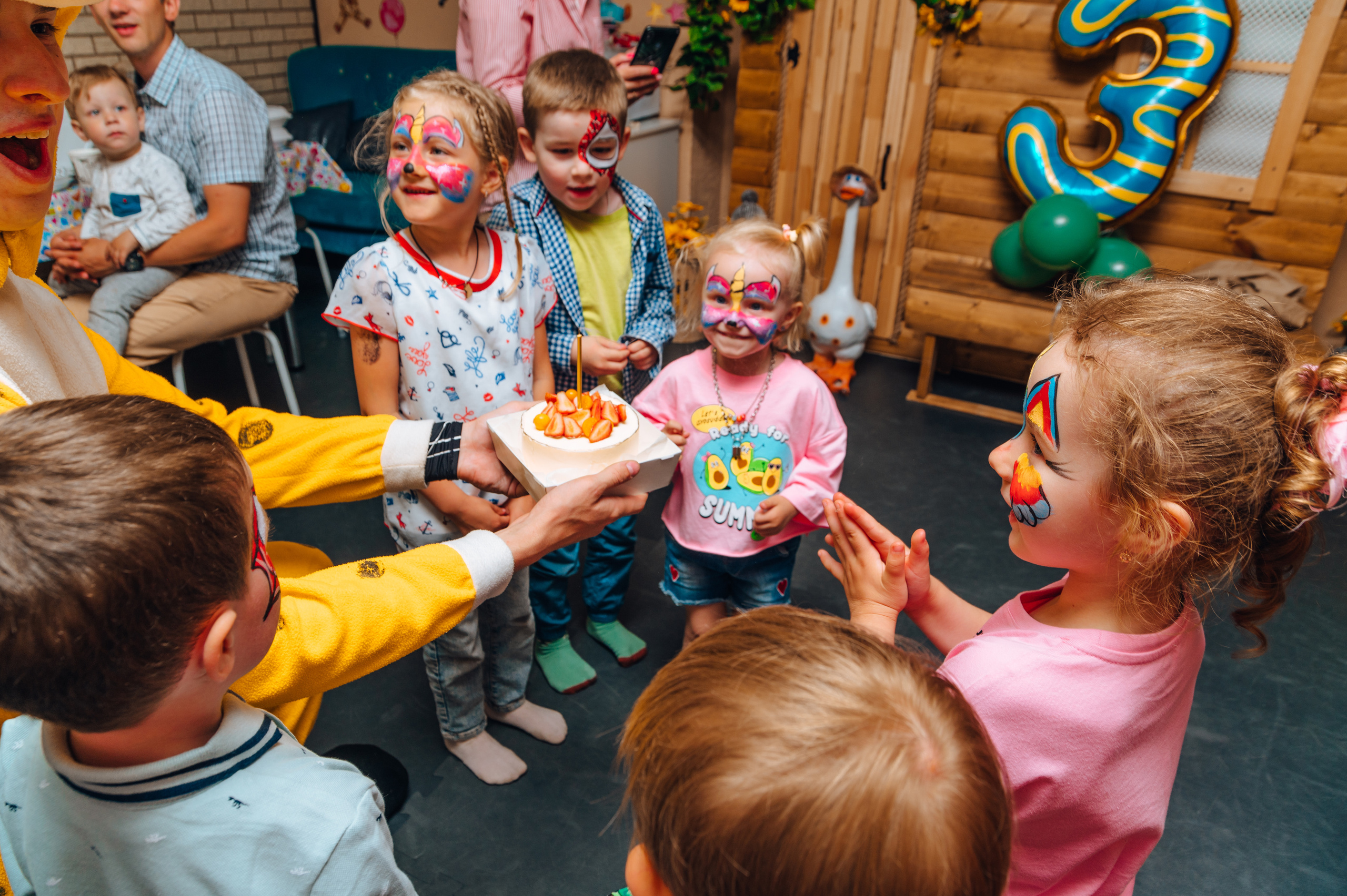 Анечке 3 года. Детский и семейный фотограф Катерина Мишина