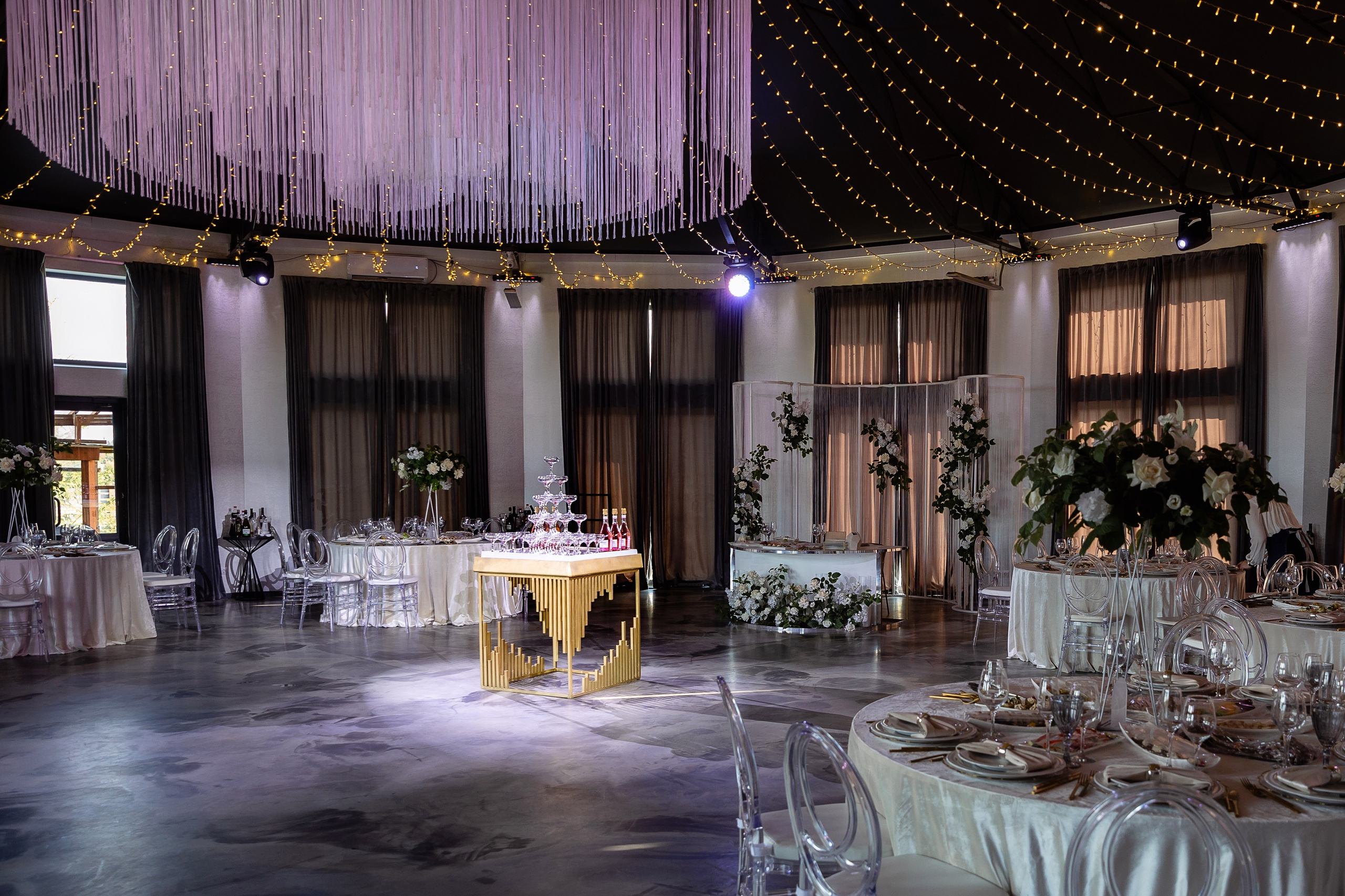 Юля и Александр. Свадебный и семейный фотограф Татьяна Ласкина в Великом Новгороде