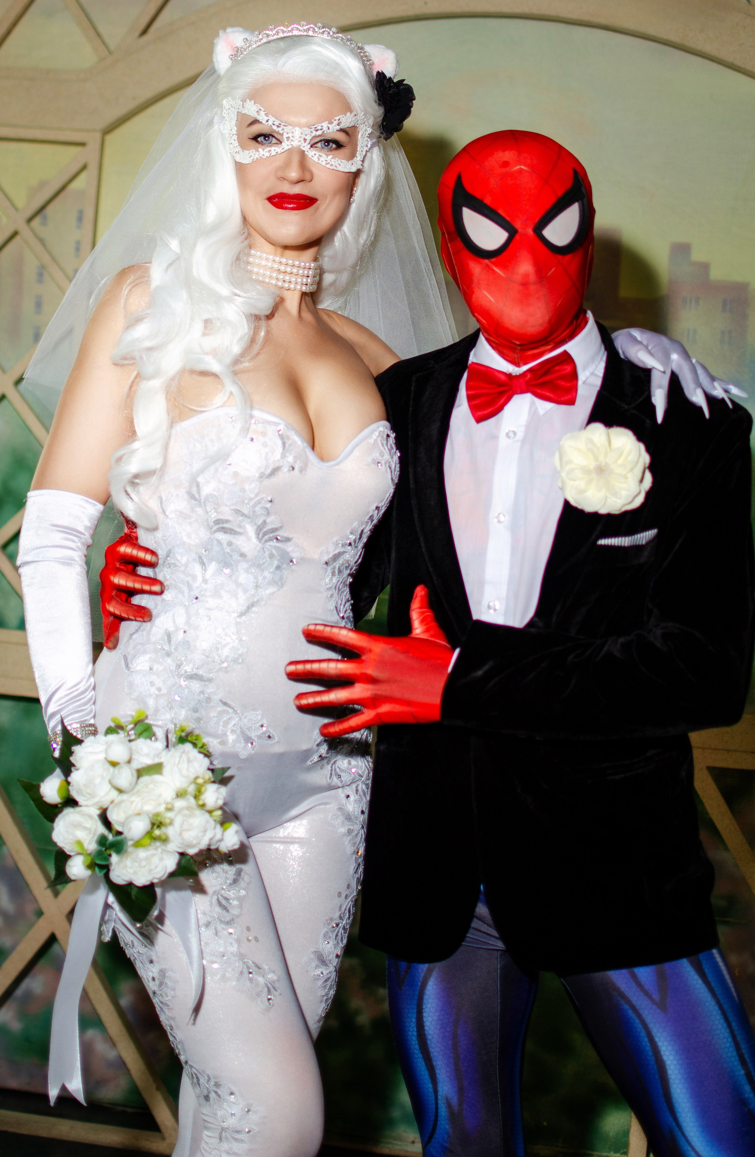 Фотосессия свадьбы Человека-паука и Чёрной кошки в Москве