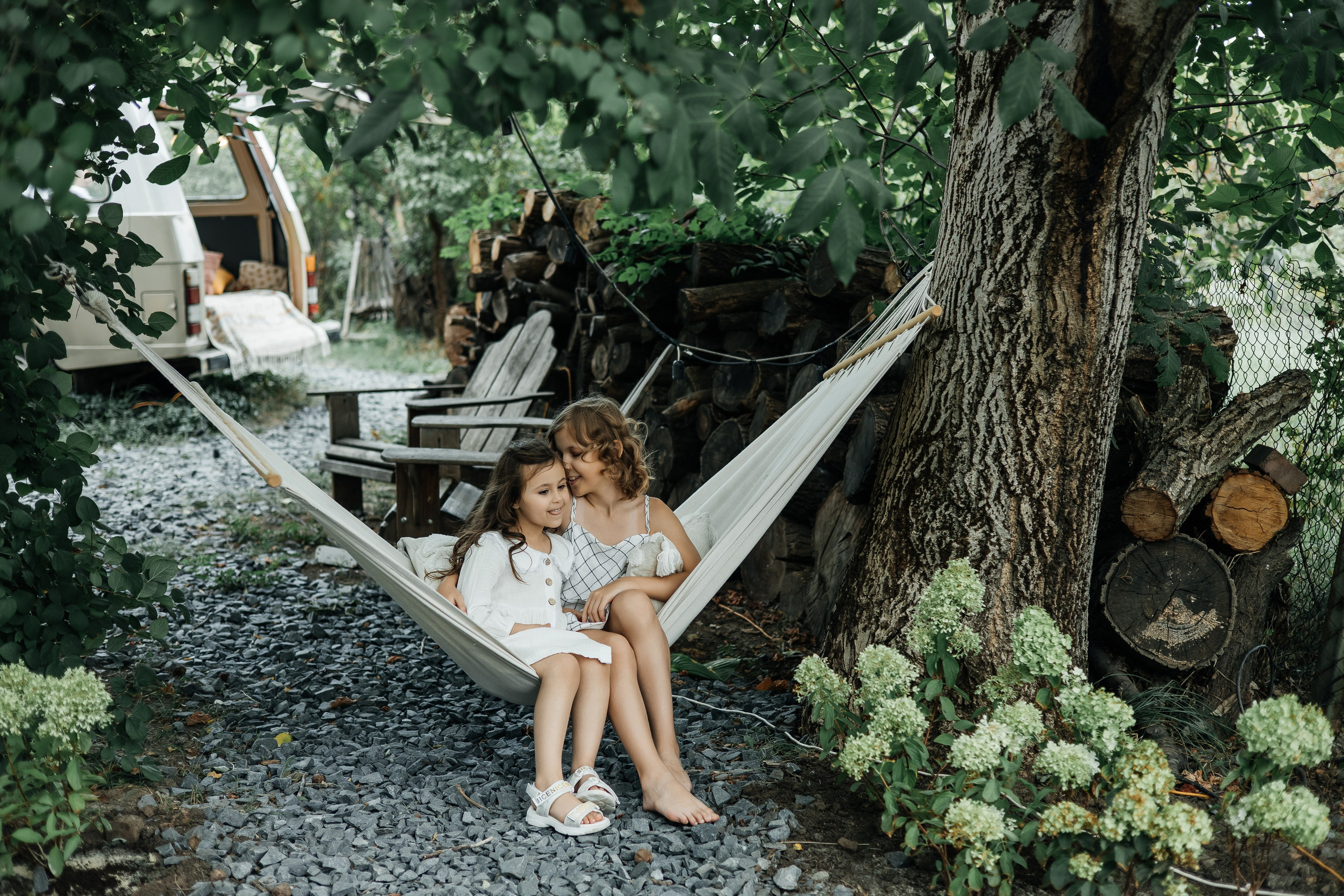 Сад на пруду. Свадебный и семейный фотограф Ростова-на-Дону Ирина Бондарева