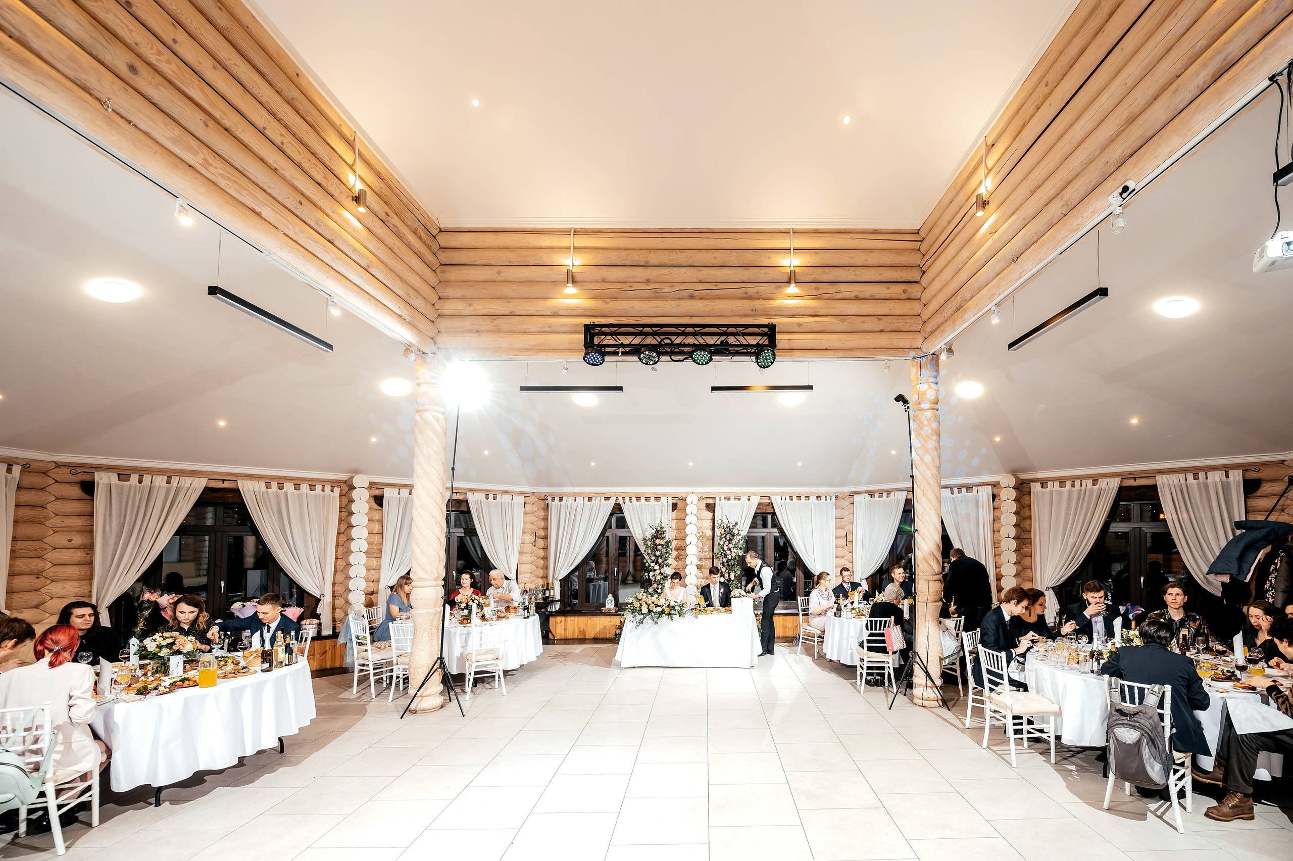 Анастасия + Виталий, Москва — Загородный клуб «Барин». Свадебный и семейный фотограф Виктория Носачёва. Щелково, Москва и МО