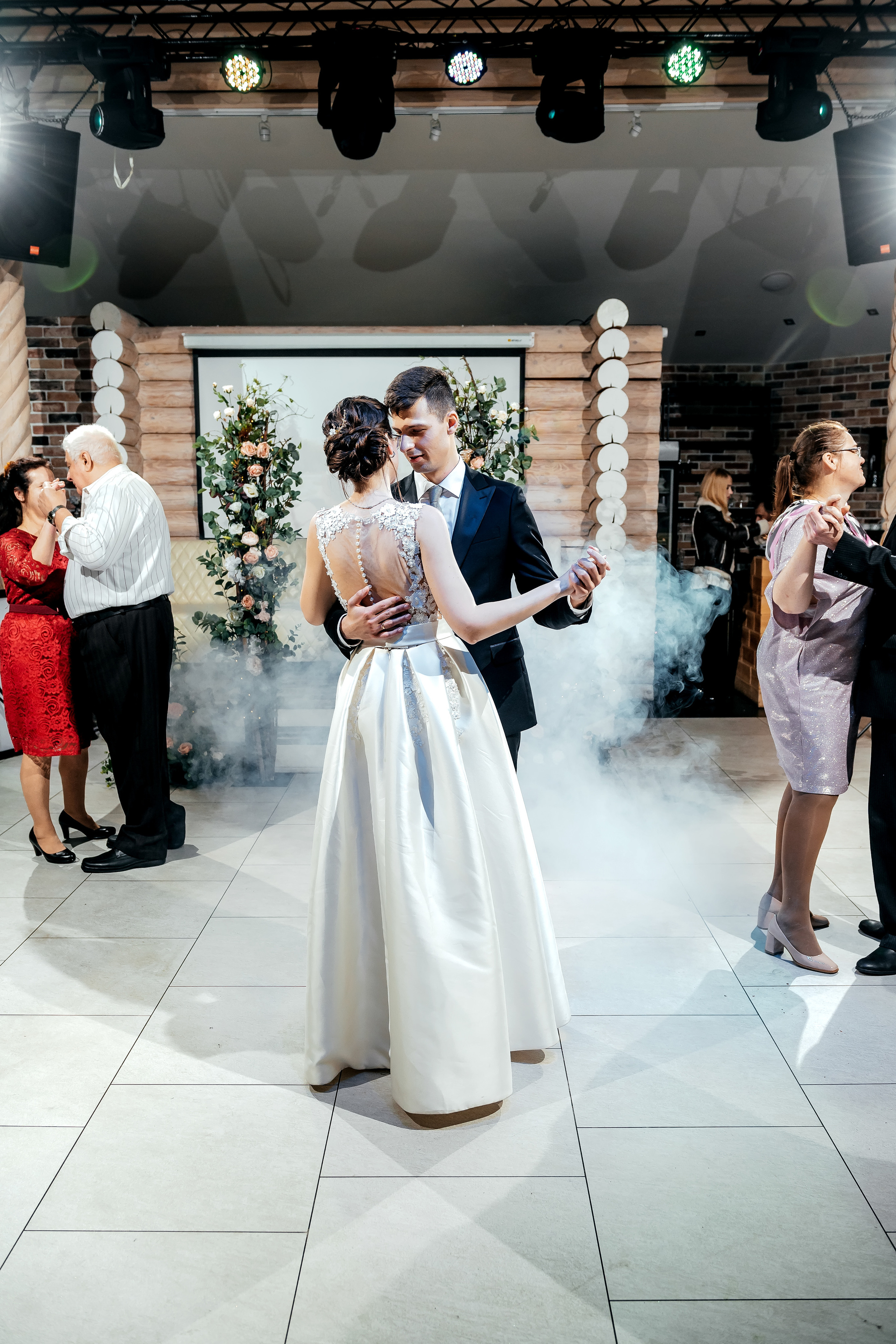 Анастасия + Виталий, Москва — Загородный клуб «Барин». Свадебный и семейный фотограф Виктория Носачёва. Щелково, Москва и МО