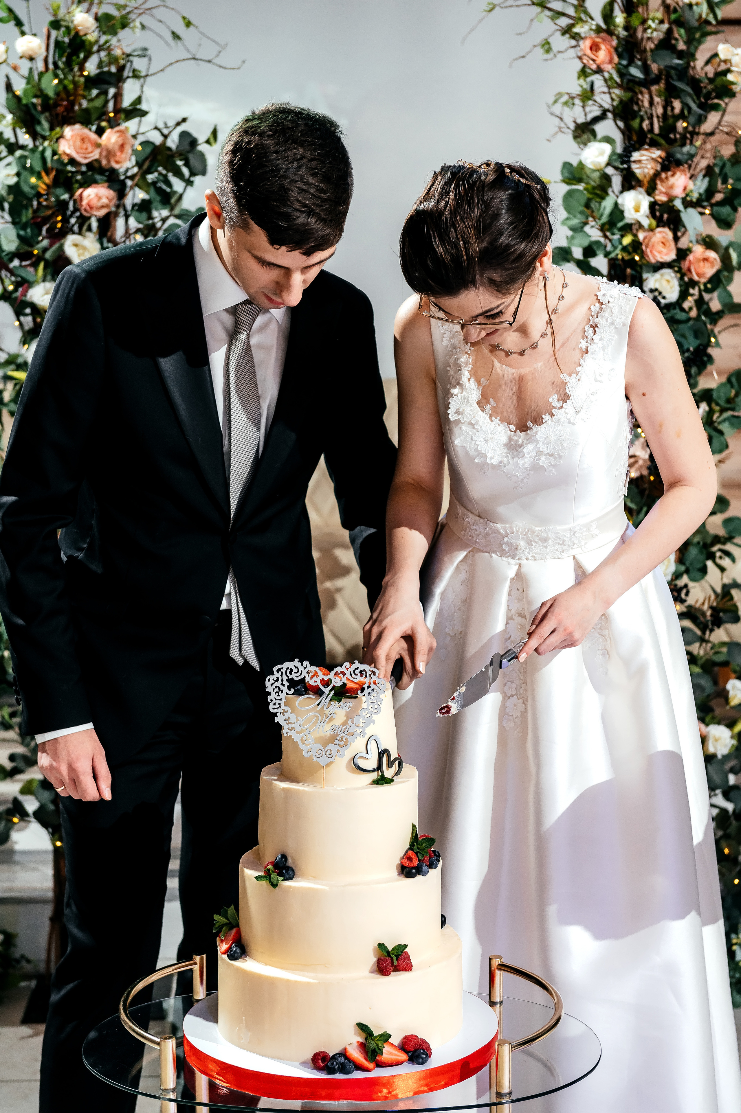 Анастасия + Виталий, Москва — Загородный клуб «Барин». Свадебный и семейный фотограф Виктория Носачёва. Щелково, Москва и МО