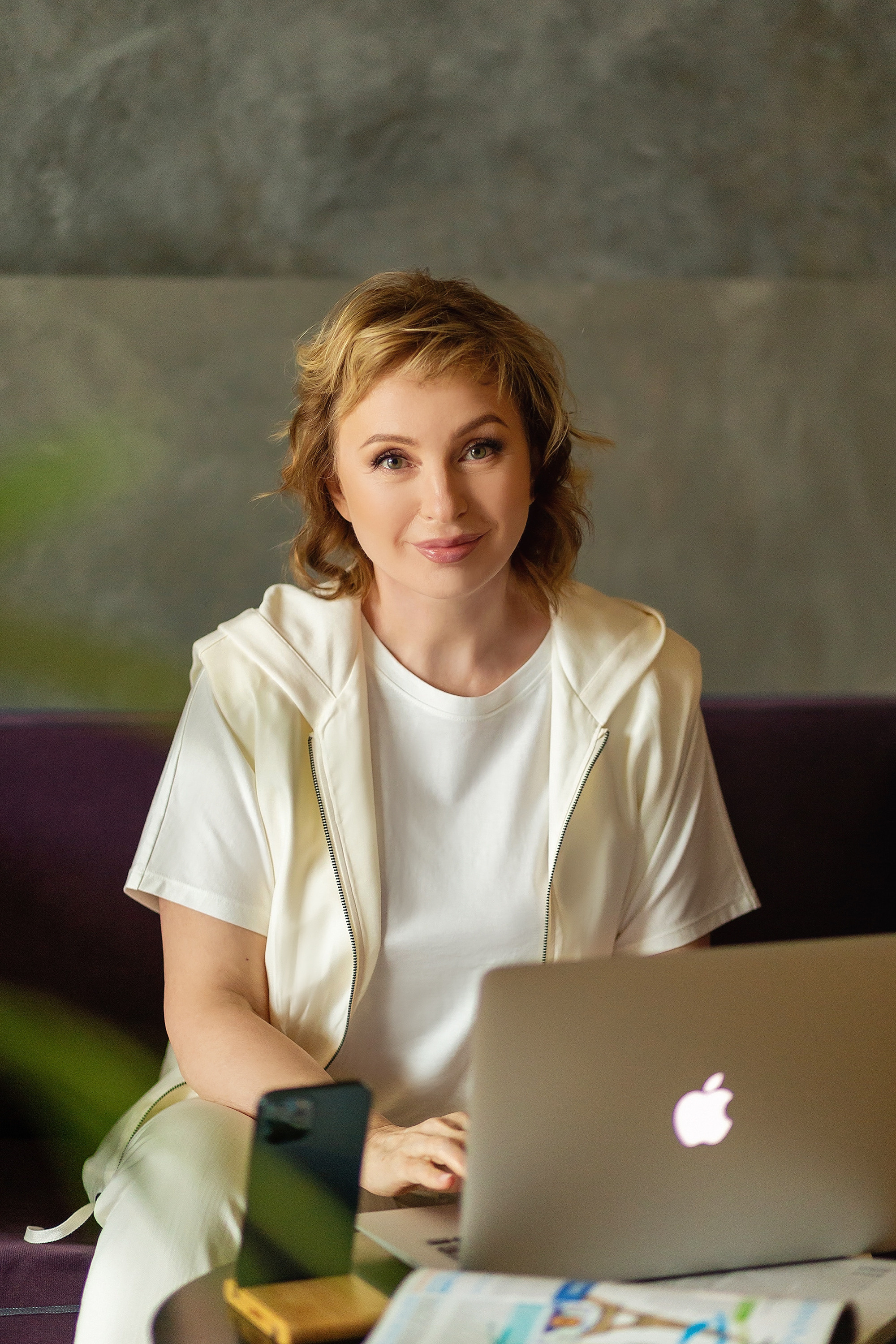 Людмила, бизнес-тренер и финансовый консультант. Фотограф в Москве Ксения Мокрушина | Brand & Women photographer