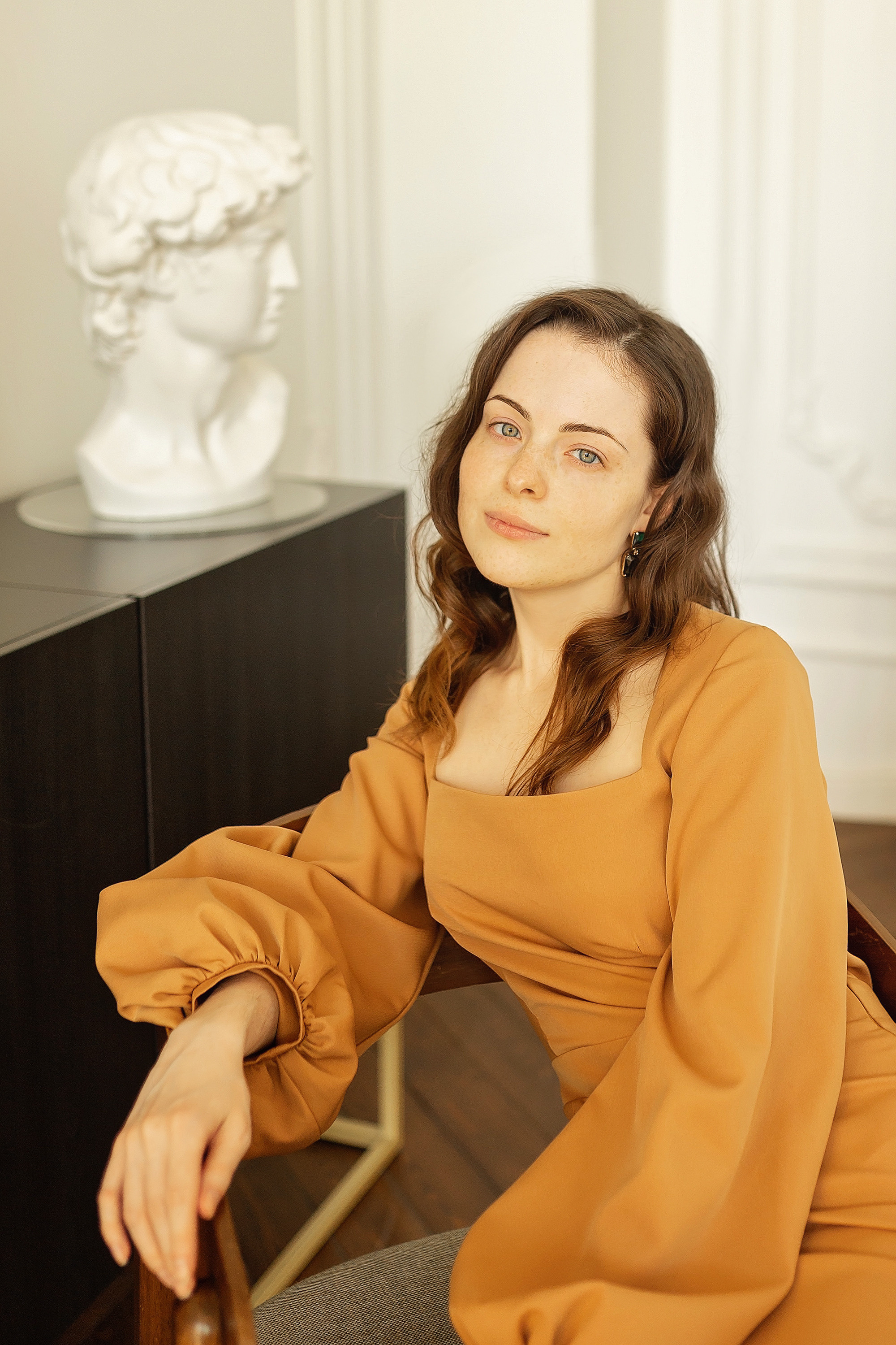 Нина, эмотолог. Фотограф в Москве Ксения Мокрушина | Brand & Women photographer