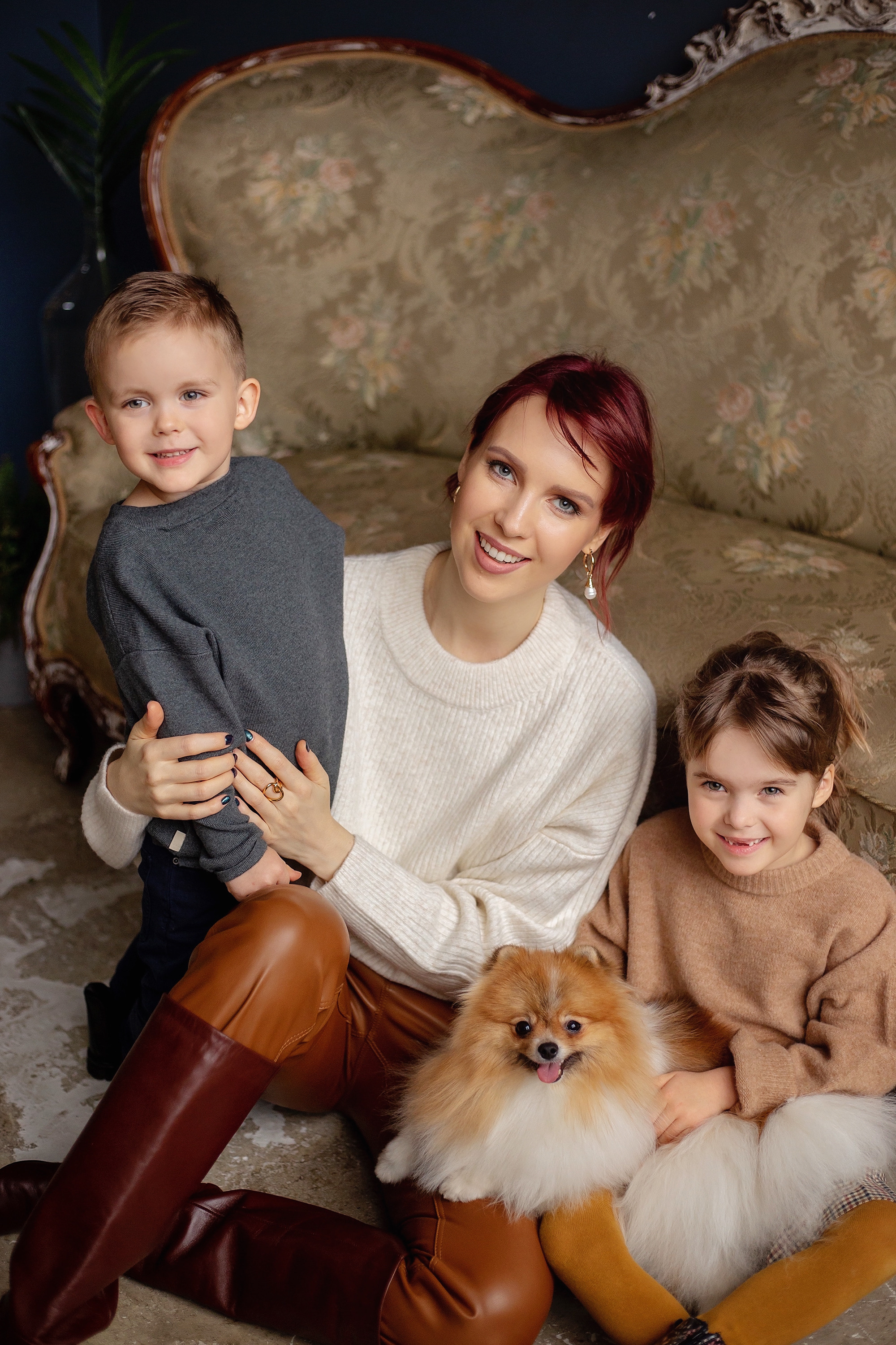 Саша и дети. Фотограф в Москве Ксения Мокрушина | Brand & Women photographer