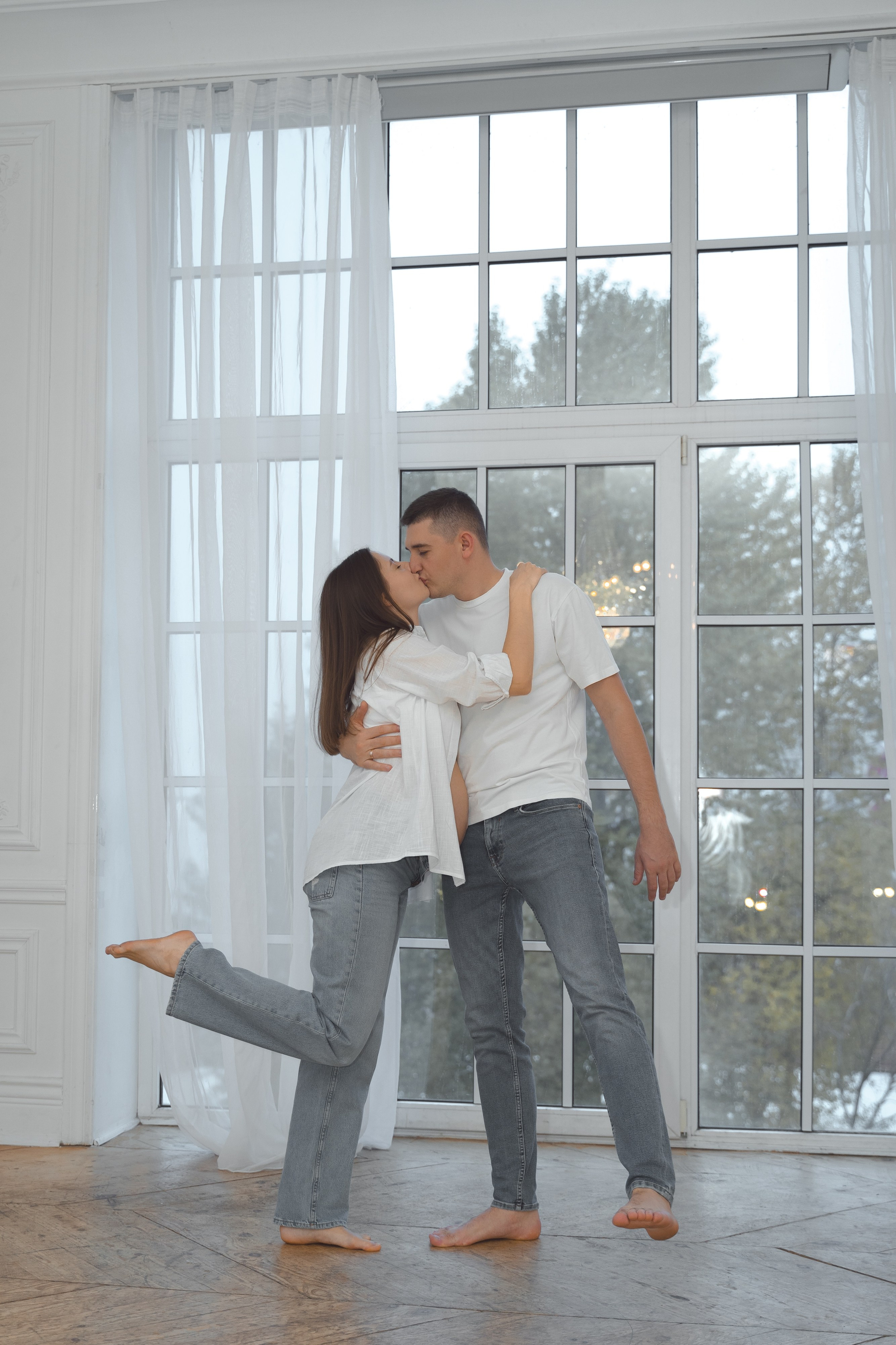 MARK & ELIZAVETA. MILATE — выпускные альбомы, фотосессии и видео в Москве