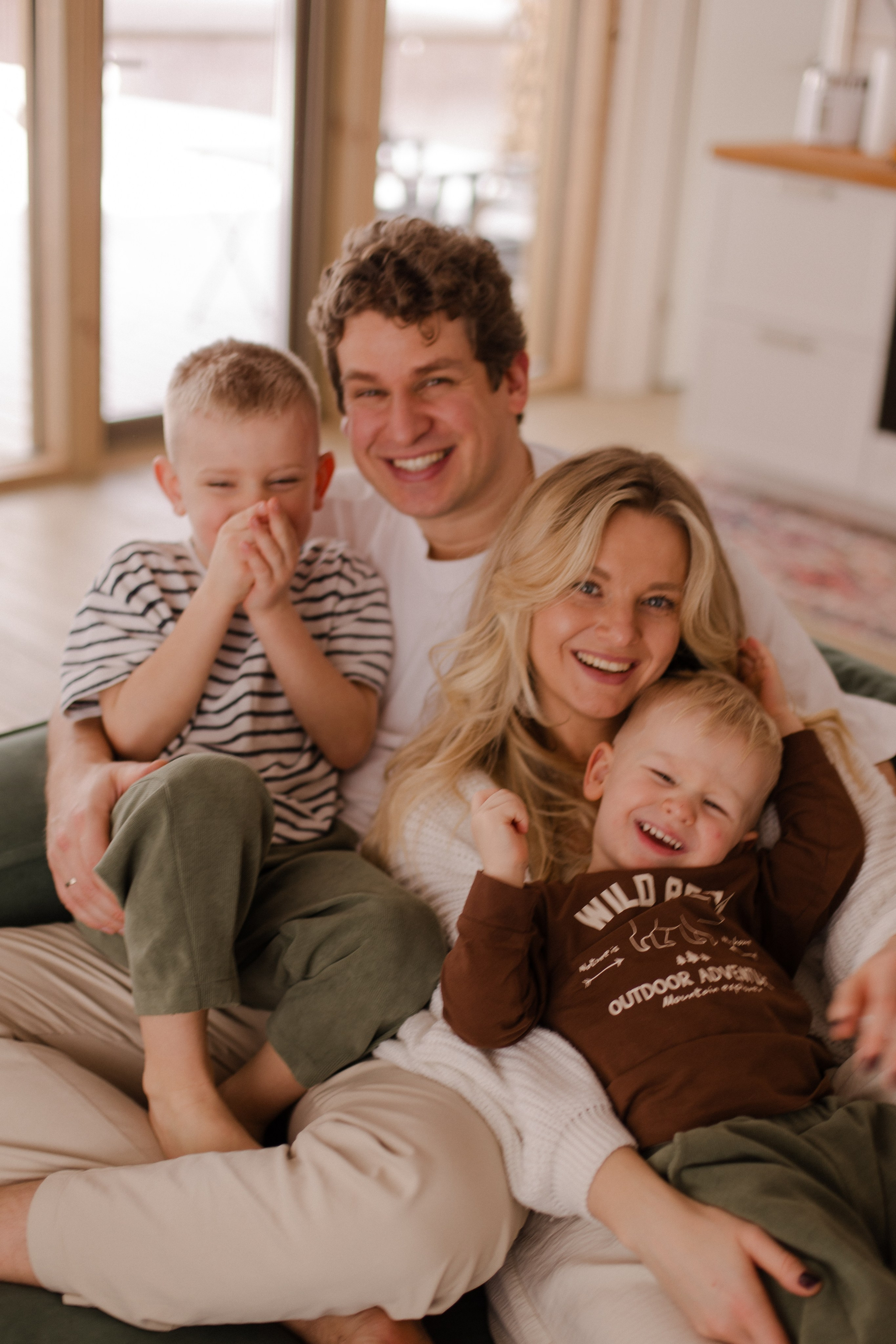 Акрам Ульяна и мальчишки. Фотграф в Москве Кузьмина Мария