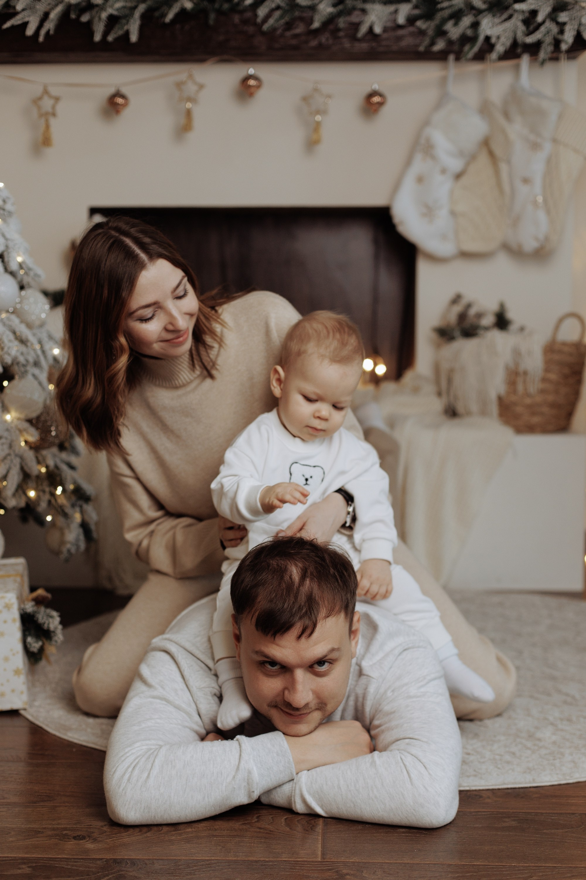 Семейная фотосессия «студия». Свадебный фотограф