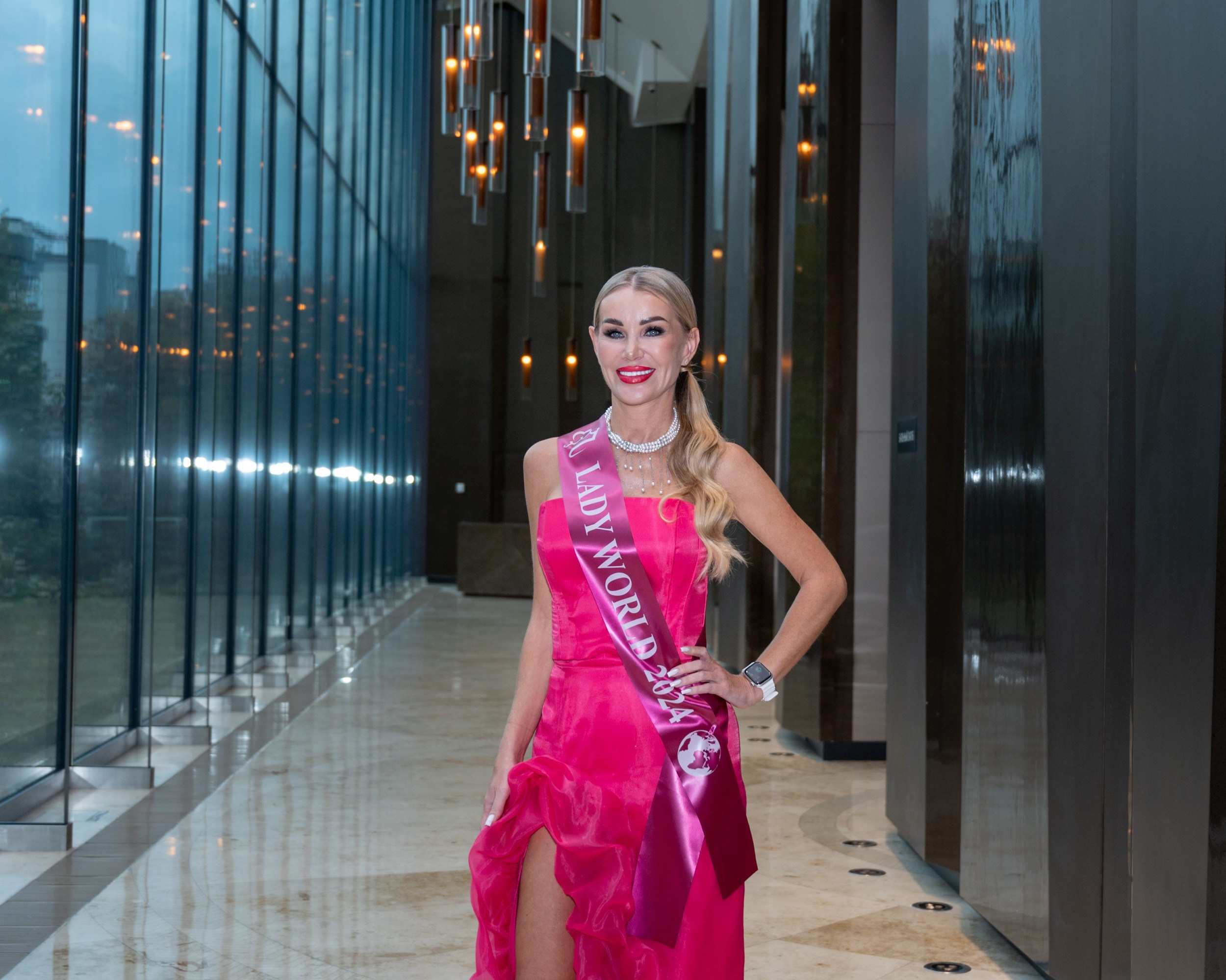 Церемония открытия Конкурса красоты «LADY WORLD» 2024. Фотографирую счастливых людей в Сочи