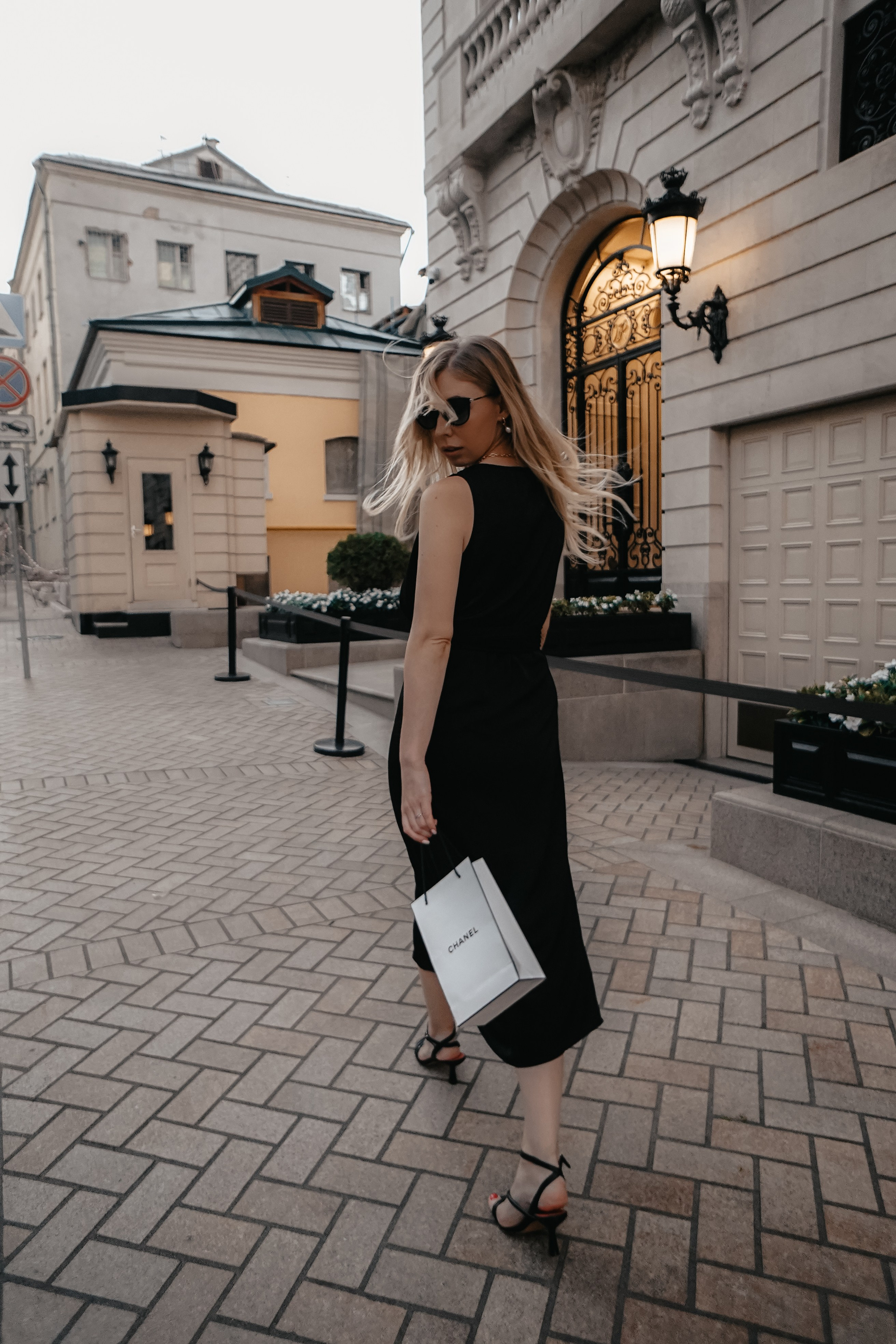 Индивидуальная фотосессия на улице (уличная). Фото и видео съемка