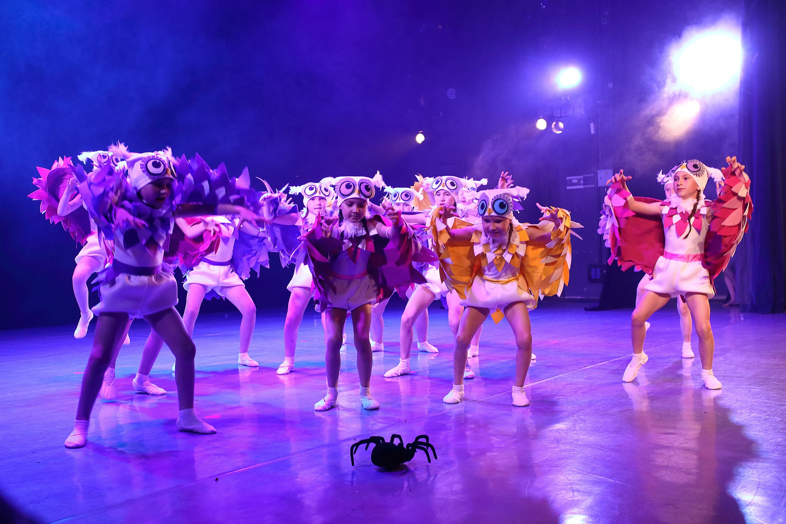 Репортажная фотосессия сцены. Свадебный и семейный фотограф и видеограф в Екатеринбурге Полянские Тимур и Анастасия