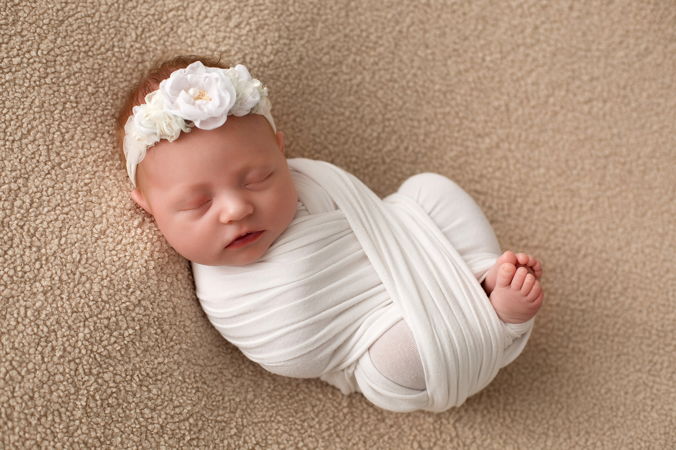 Новорожденные малыши. Семейный и детский фотограф в Омске Юлия Жукова