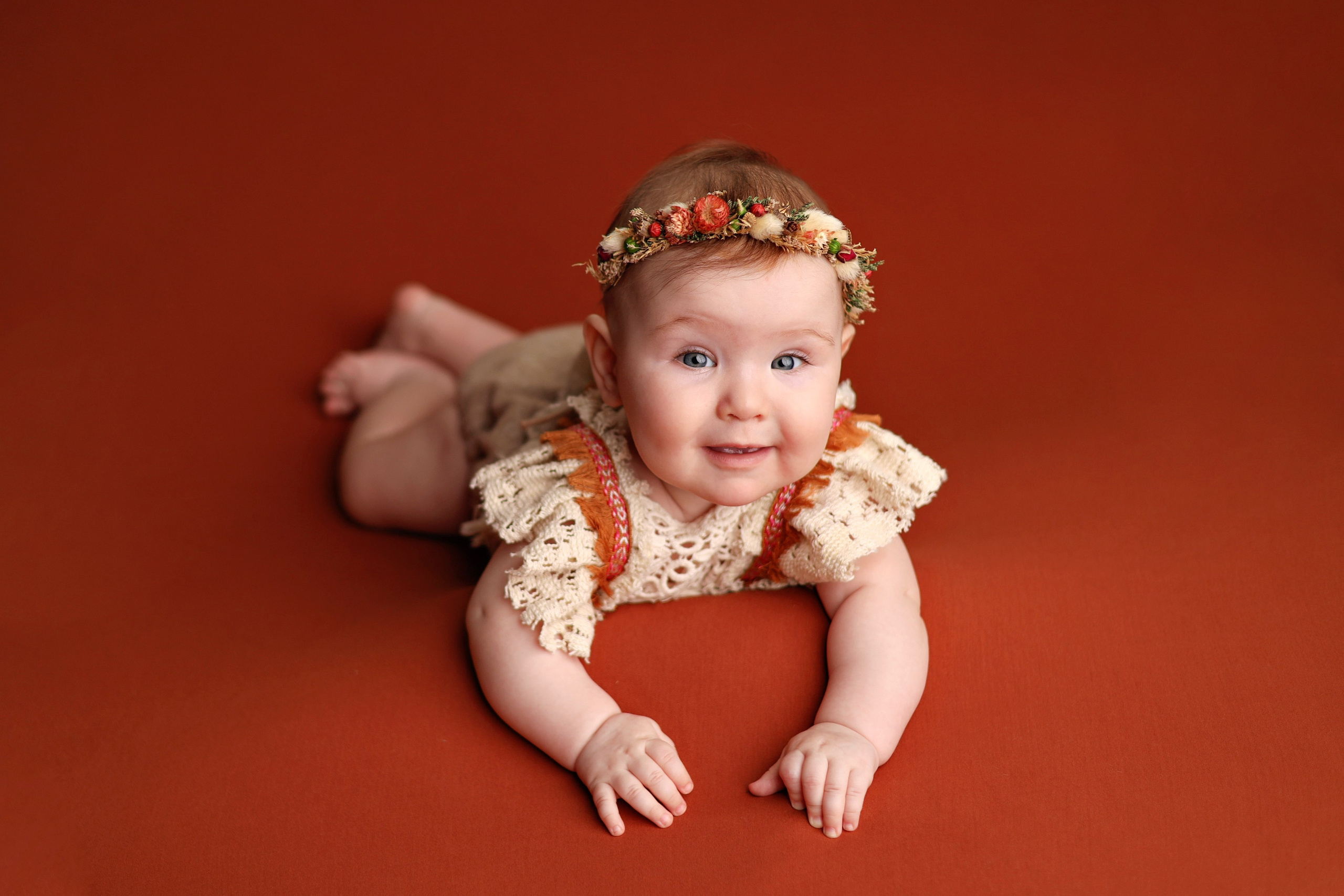 Алане 6 месяцев. Фотограф новорожденных Москва. Ньюборн фотограф Москва