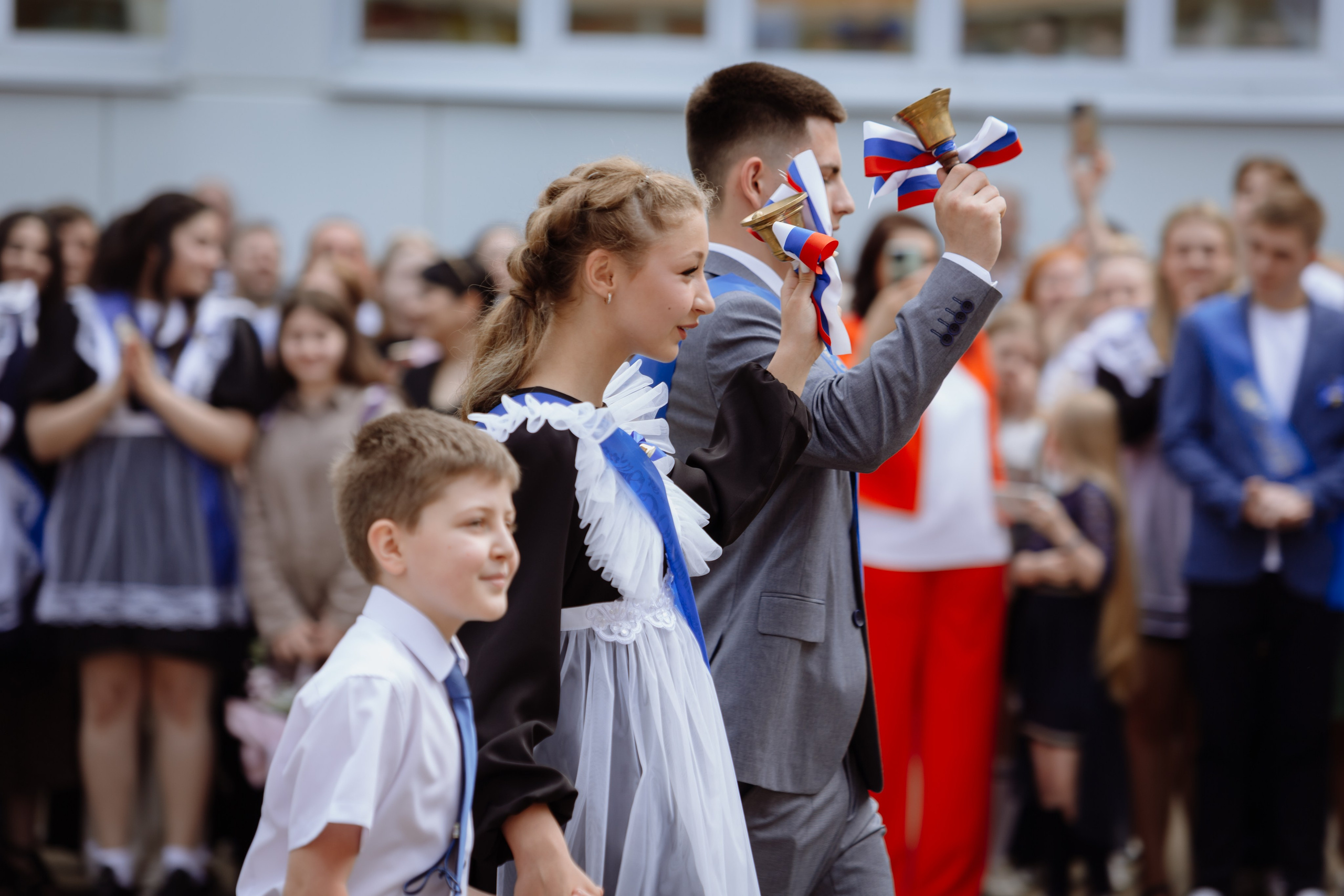 Последний звонок 2024 (3 часа фотосъемки). Профессиональный фотограф Надежда Антонова