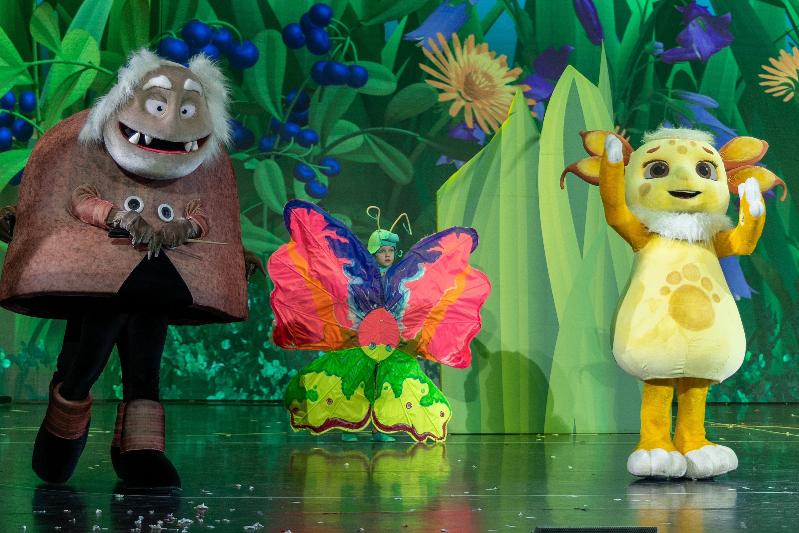 Ёлка телеканала МУЛЬТ в ККТ Космос. Семейный и репортажный фотограф Наташа Давыдова