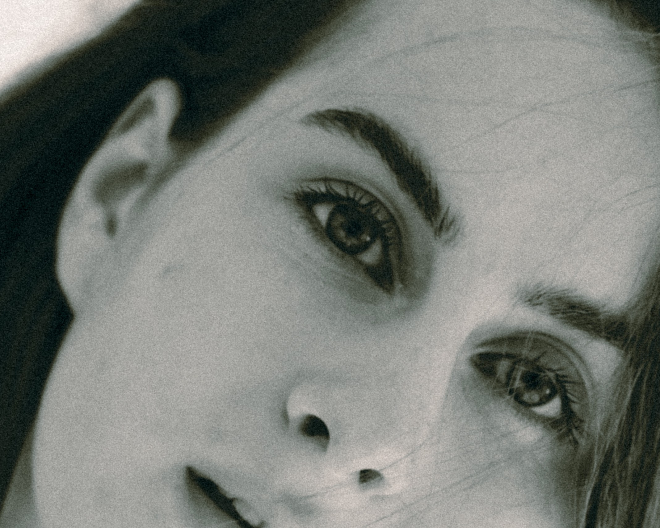 Женский портрет: Студия. Обо мне