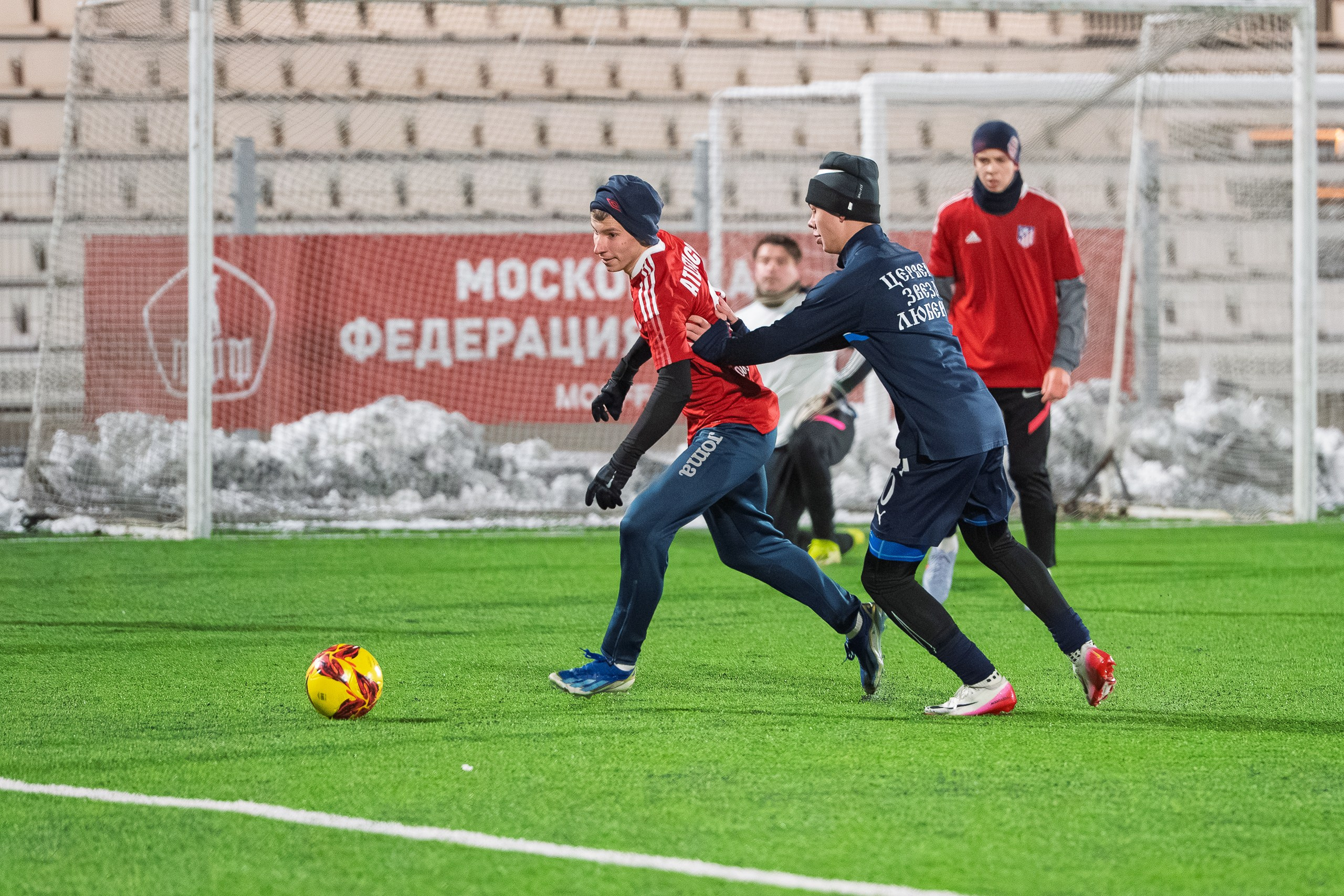 Атлетико — Цервена Звезда — Чемпионат ЛФЛ ЮВАО. Спортивная фотосъемка в Москве и Московской области — Спорт в Москве