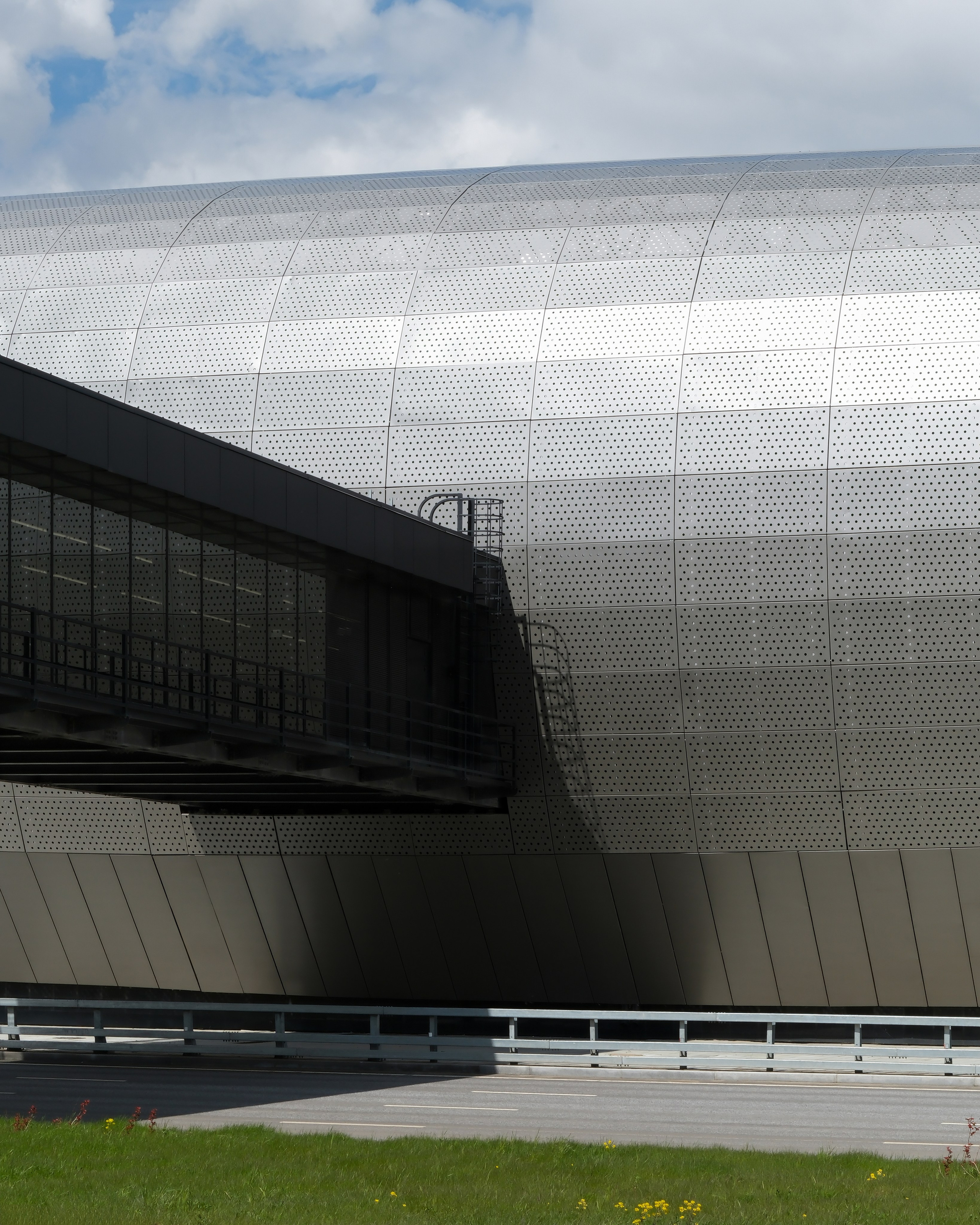 Станция метро «Потапово». Михаил Мулач | Архитектурный фотограф