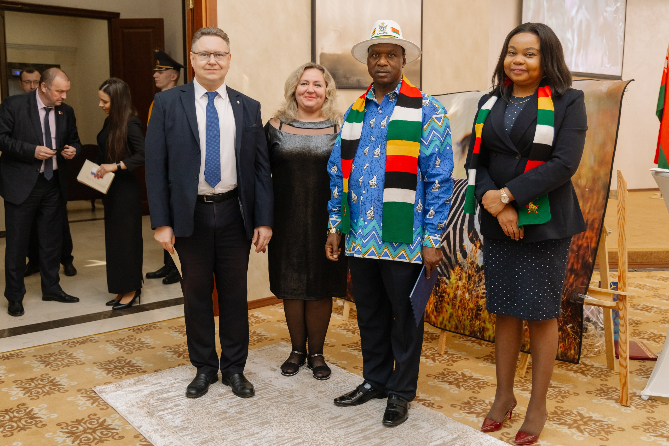 Фотосъемка делегации Посольства Зимбабве в Минске. Свадебный фотограф в Минске/Беларуси Сергей Спиридонов