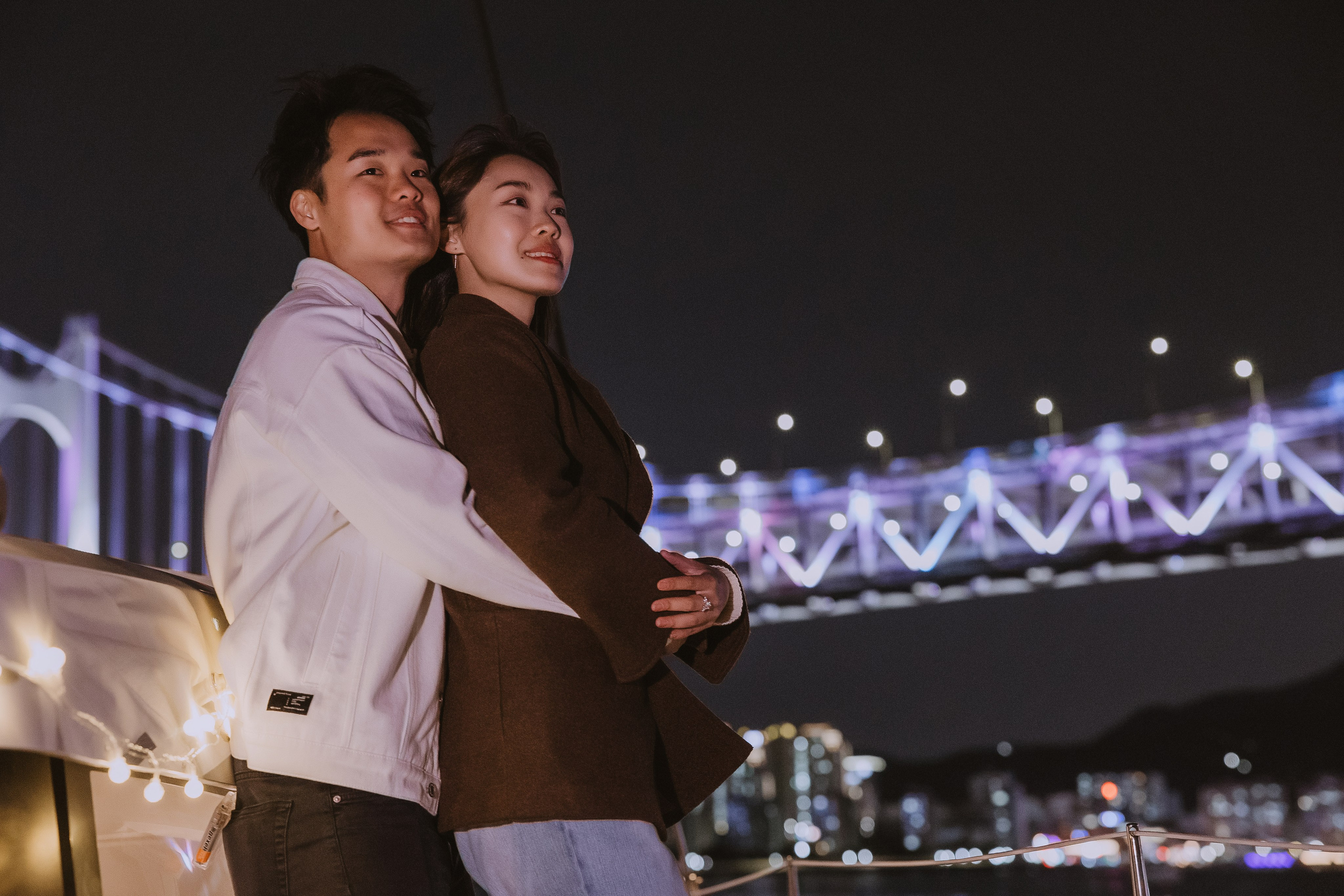 Предложение руки и сердца на яхте во время вечерней прогулке в Пусане. ВАШ ФОТОГРАФ В ПУСАНЕ (Южная Корея) Александра Ануфрий