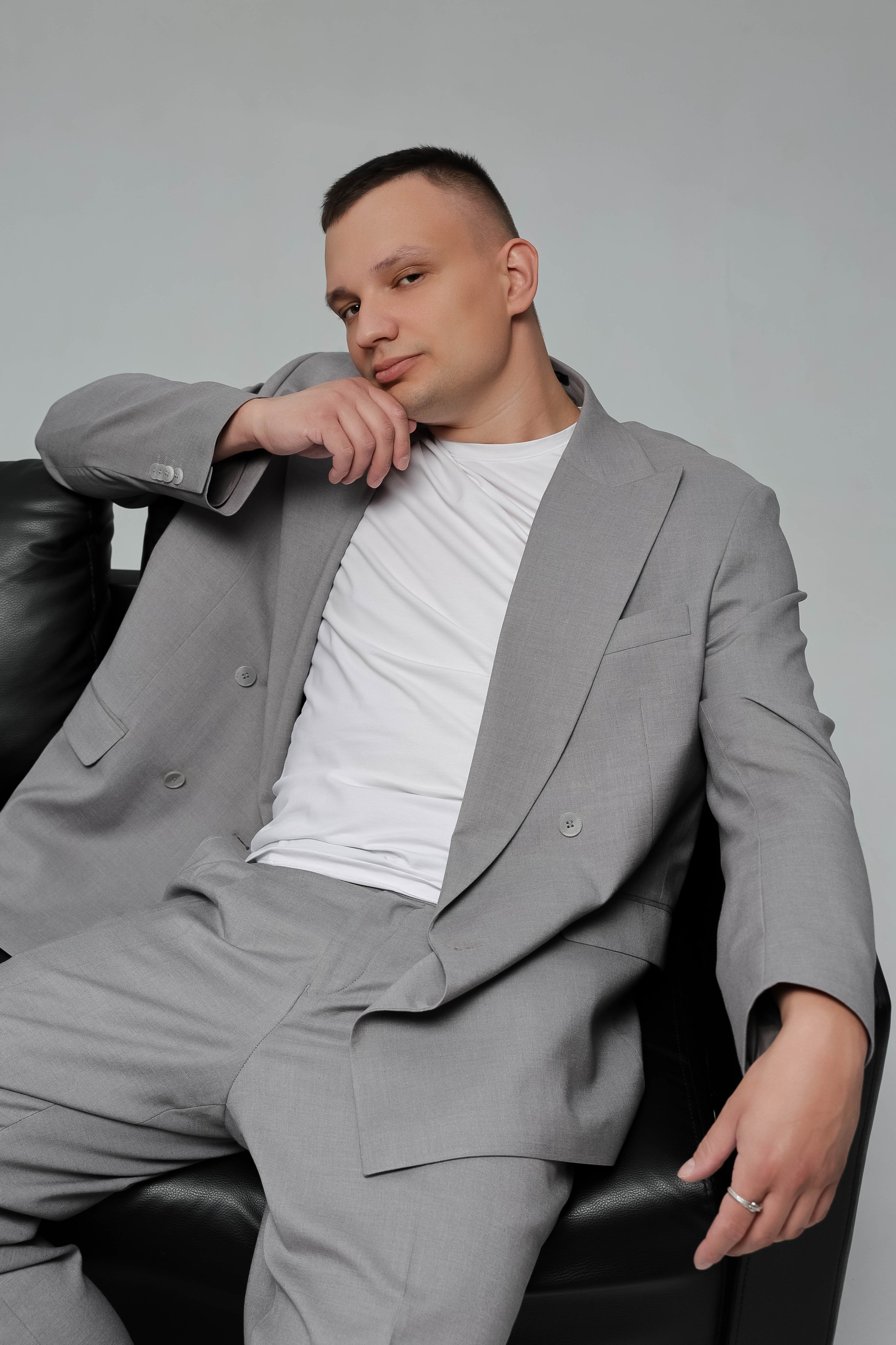 АНДРЕЙ ВЕДУЩИЙ. Маргарита Белугина — семейный и женский фотограф в Волгограде