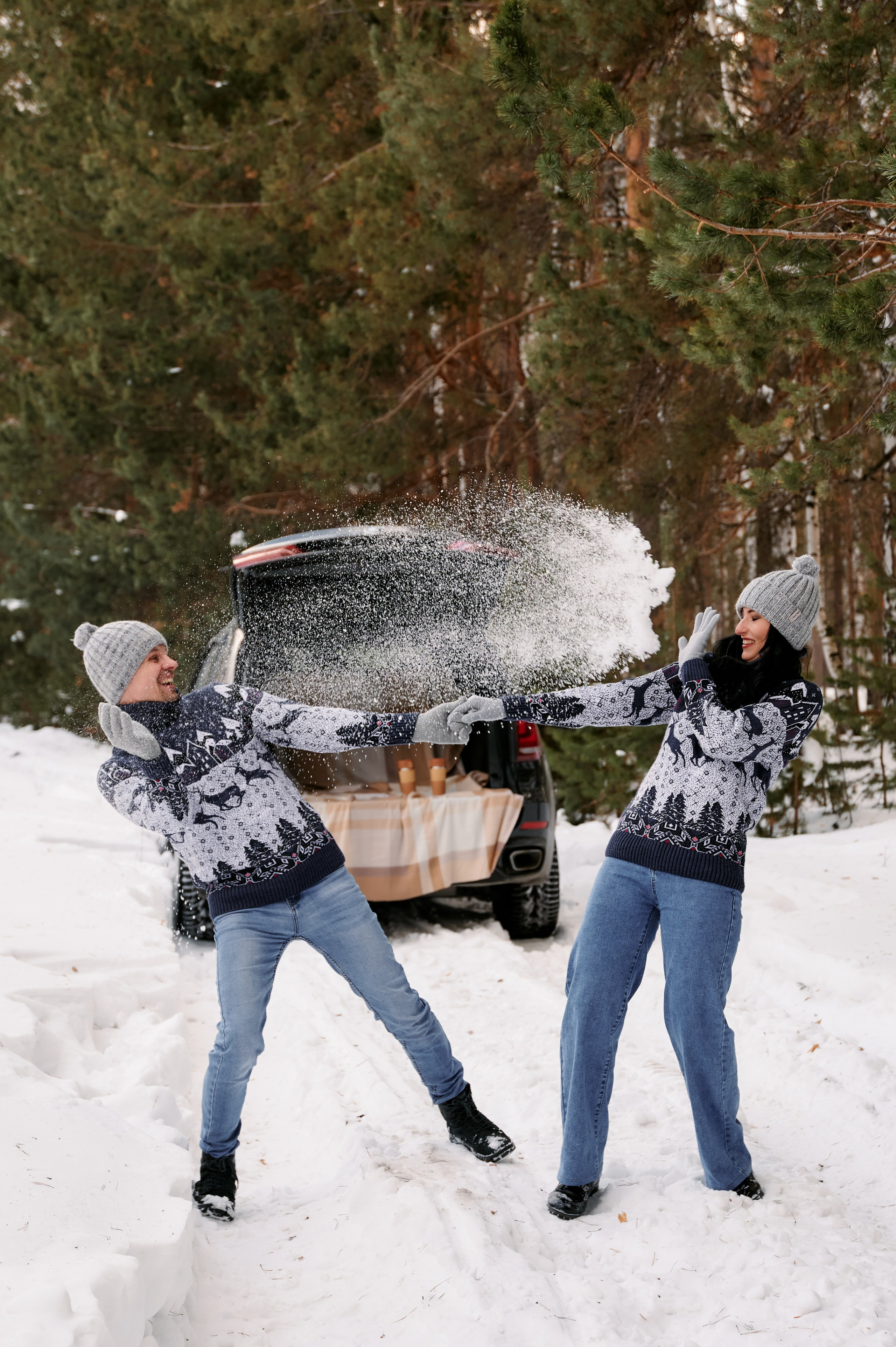 Семейный фотограф в Екатеринбурге – теплые и живые кадры. Фотосессия для семьи в Екатеринбурге. Лавстори фотограф екатеринбург. Фотограф Сергей Якубицкий Екатеринбург