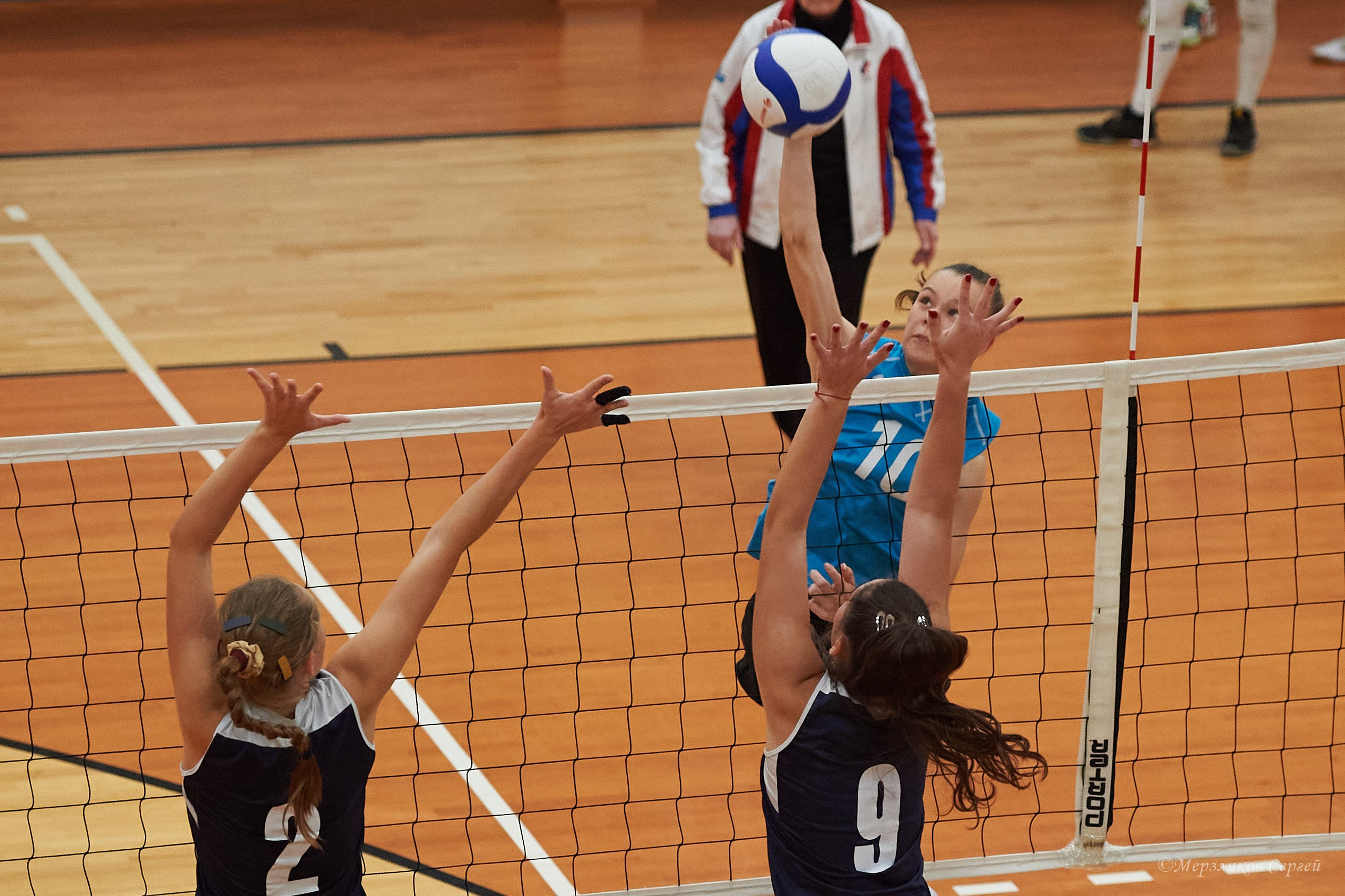 Локоволей — 2023 Ижевск ноябрь 2023. Спортивный репортажный фотограф в Ижевске Сергей Мерзляков