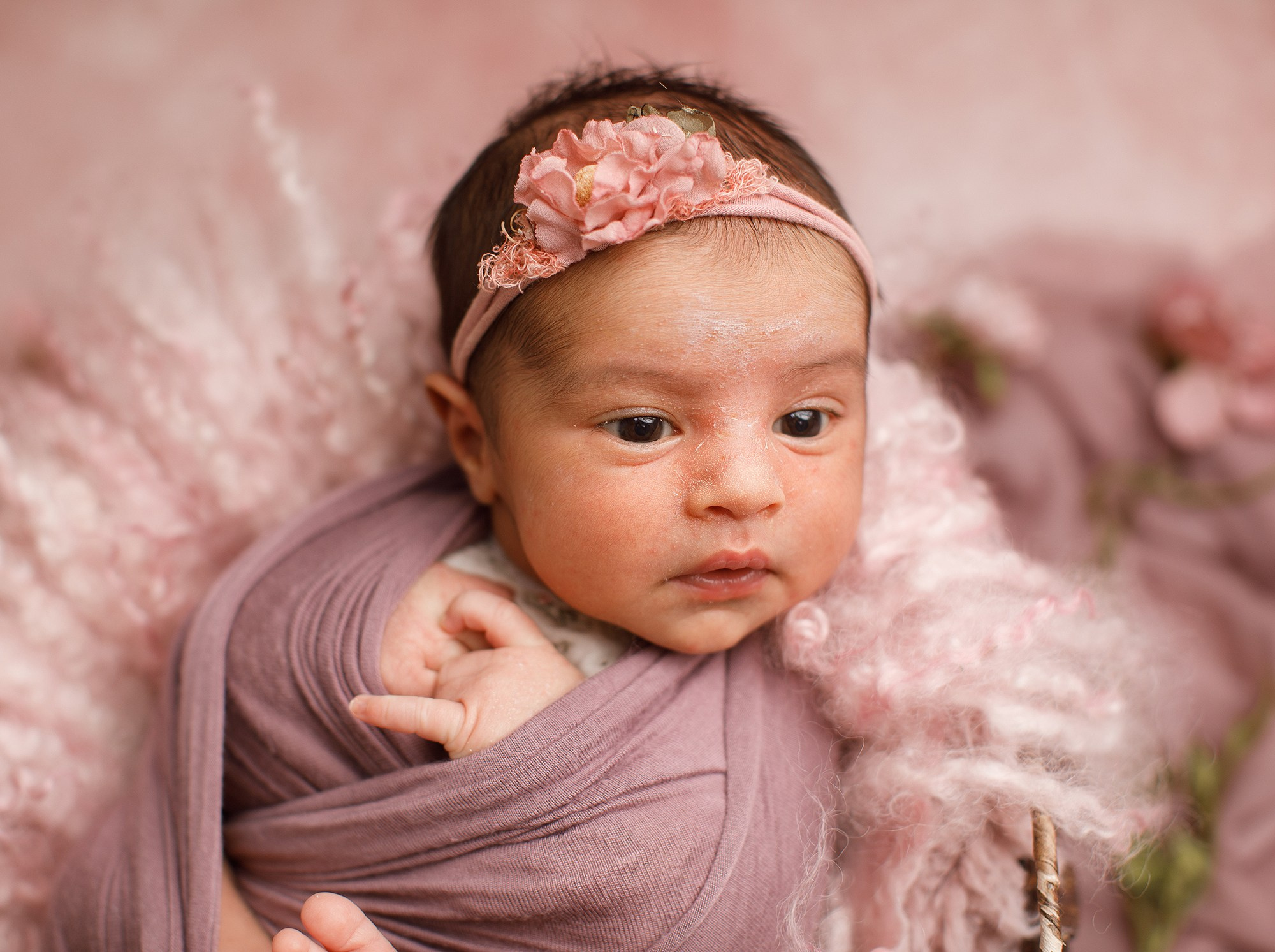 Портфолио новорождённые. Фотограф новорождённых и детей до года на КМВ