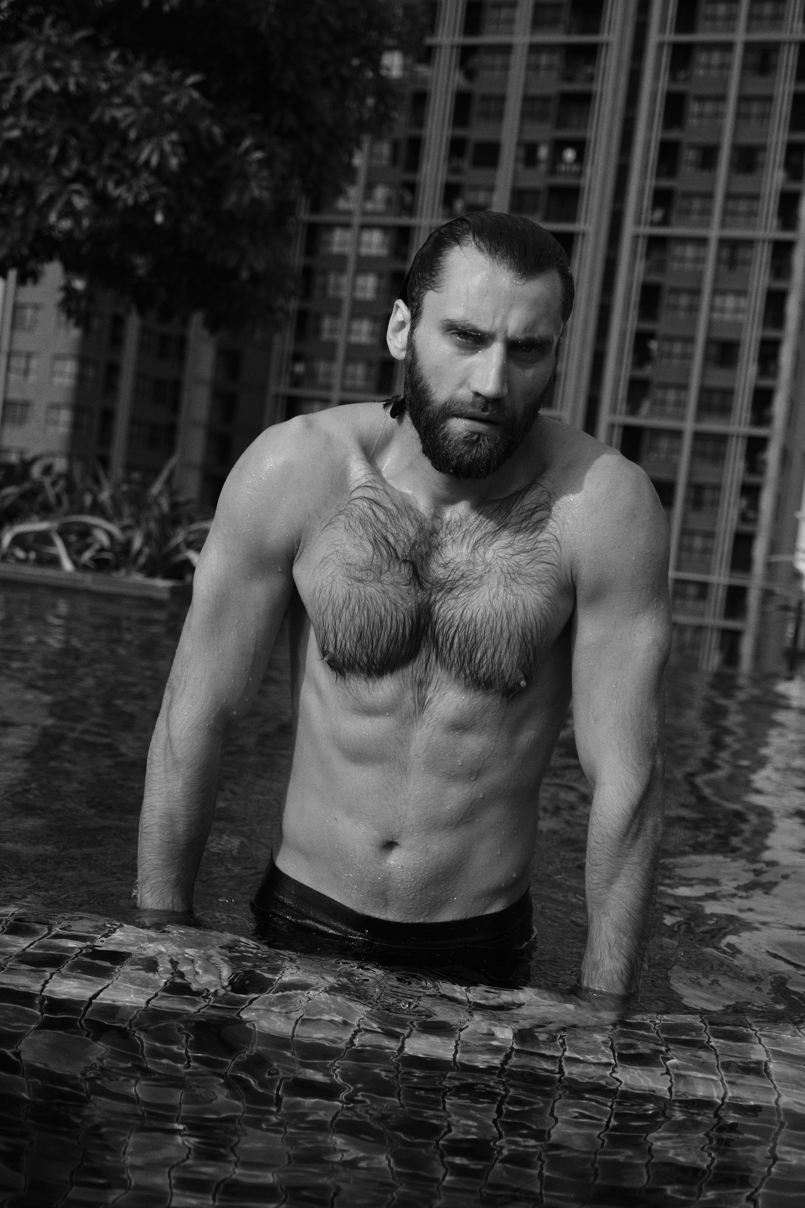 Мужские съемки разное. Профессиональный фотограф в Москве Павел Жданов