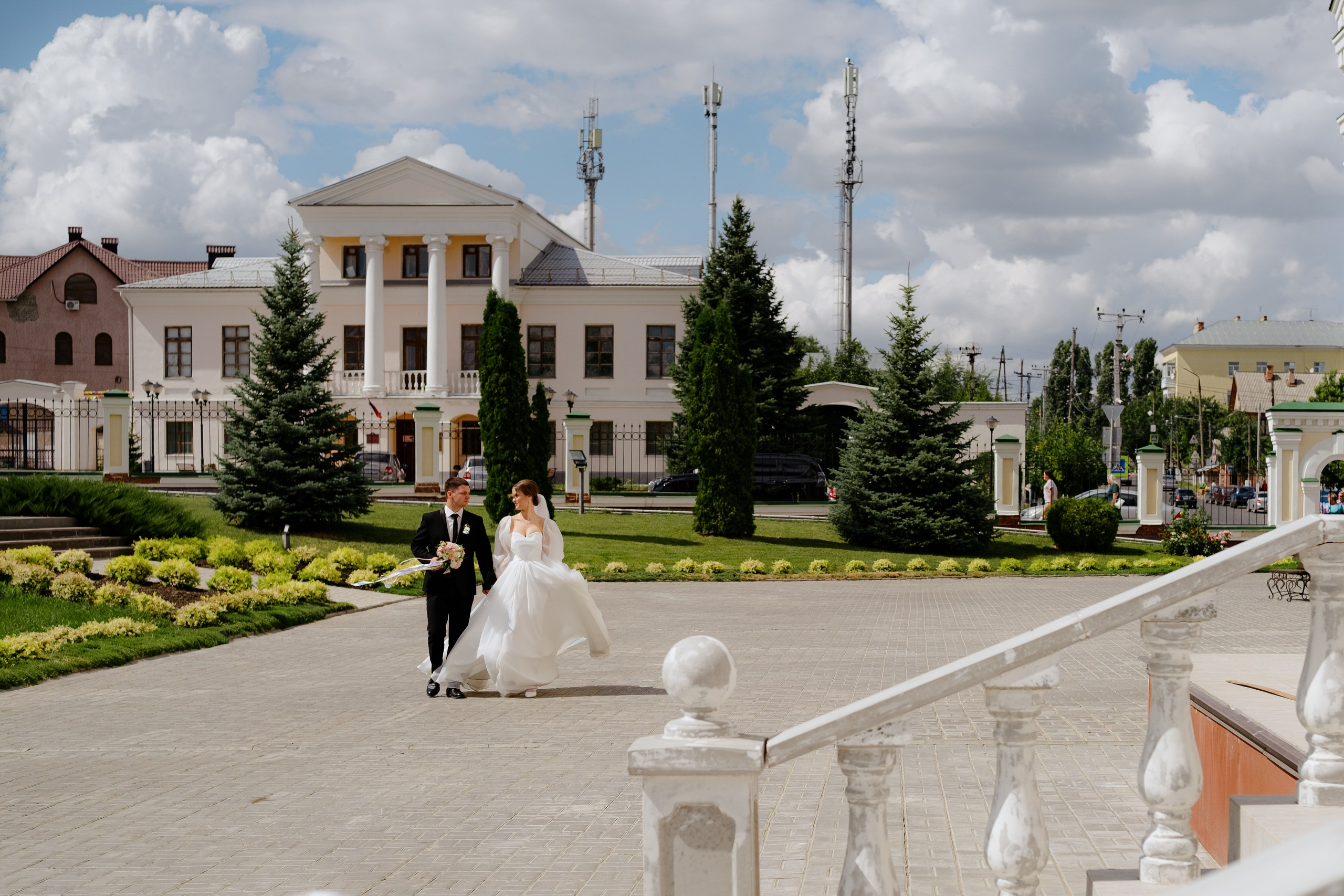 Свадебный фотограф в Балаково — Андрей Яхнин: стильные и эмоциональные фотосессии