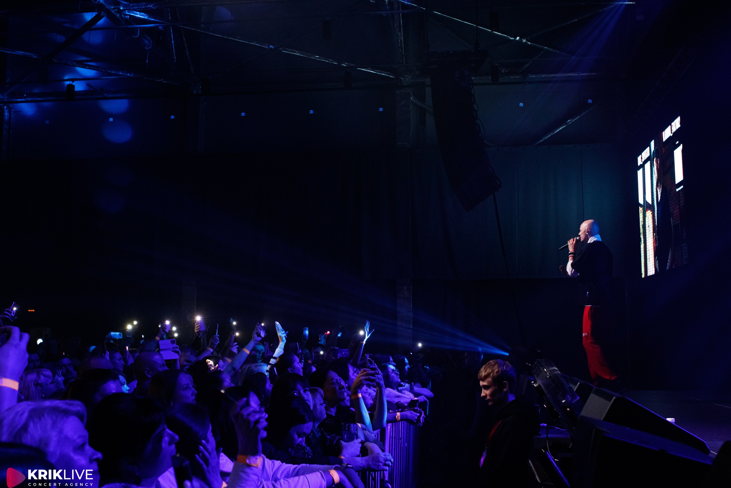 Дискач 90-х. Портретный и пейзажный фотограф Никита Павлов