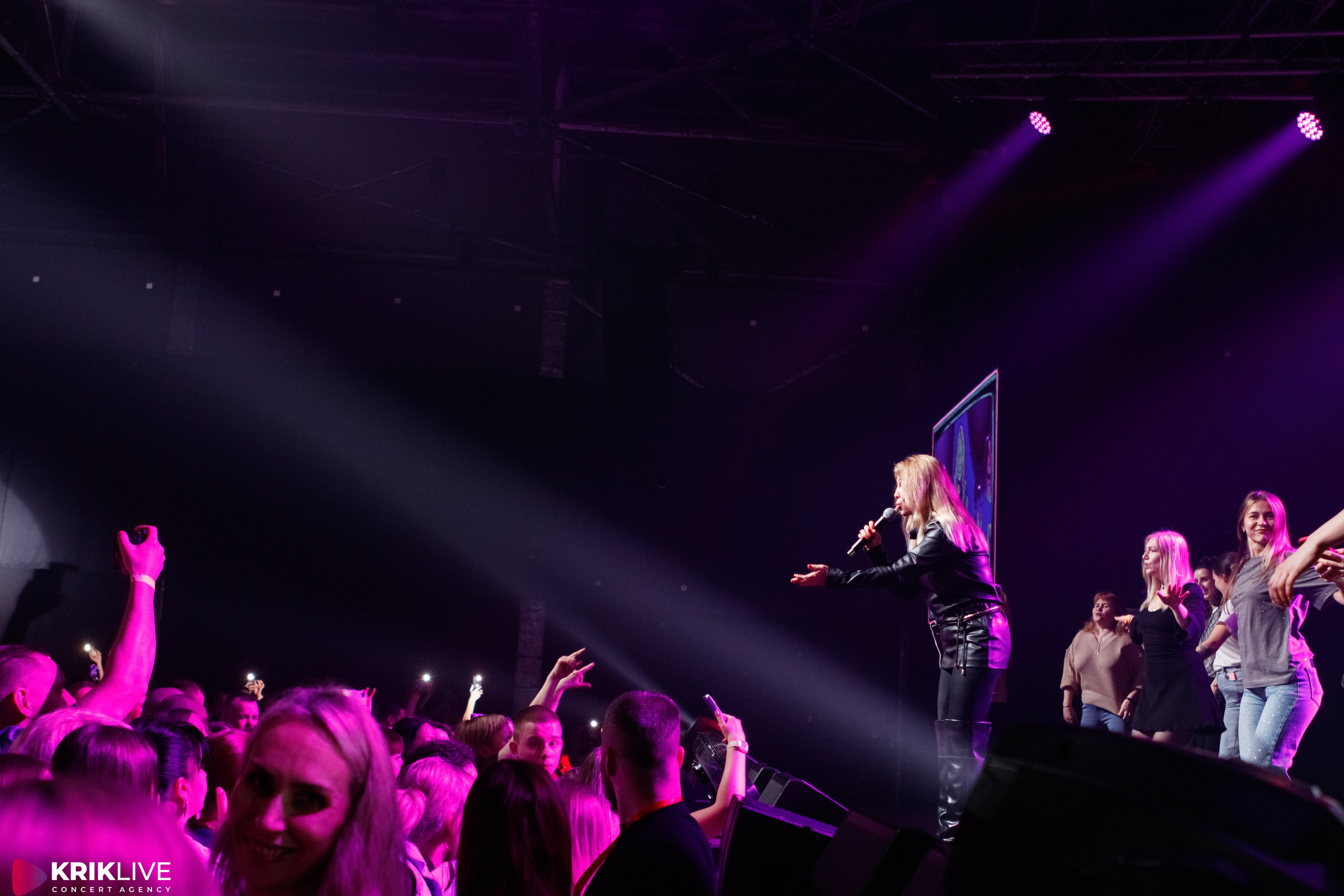 Дискач 90-х. Портретный и пейзажный фотограф Никита Павлов