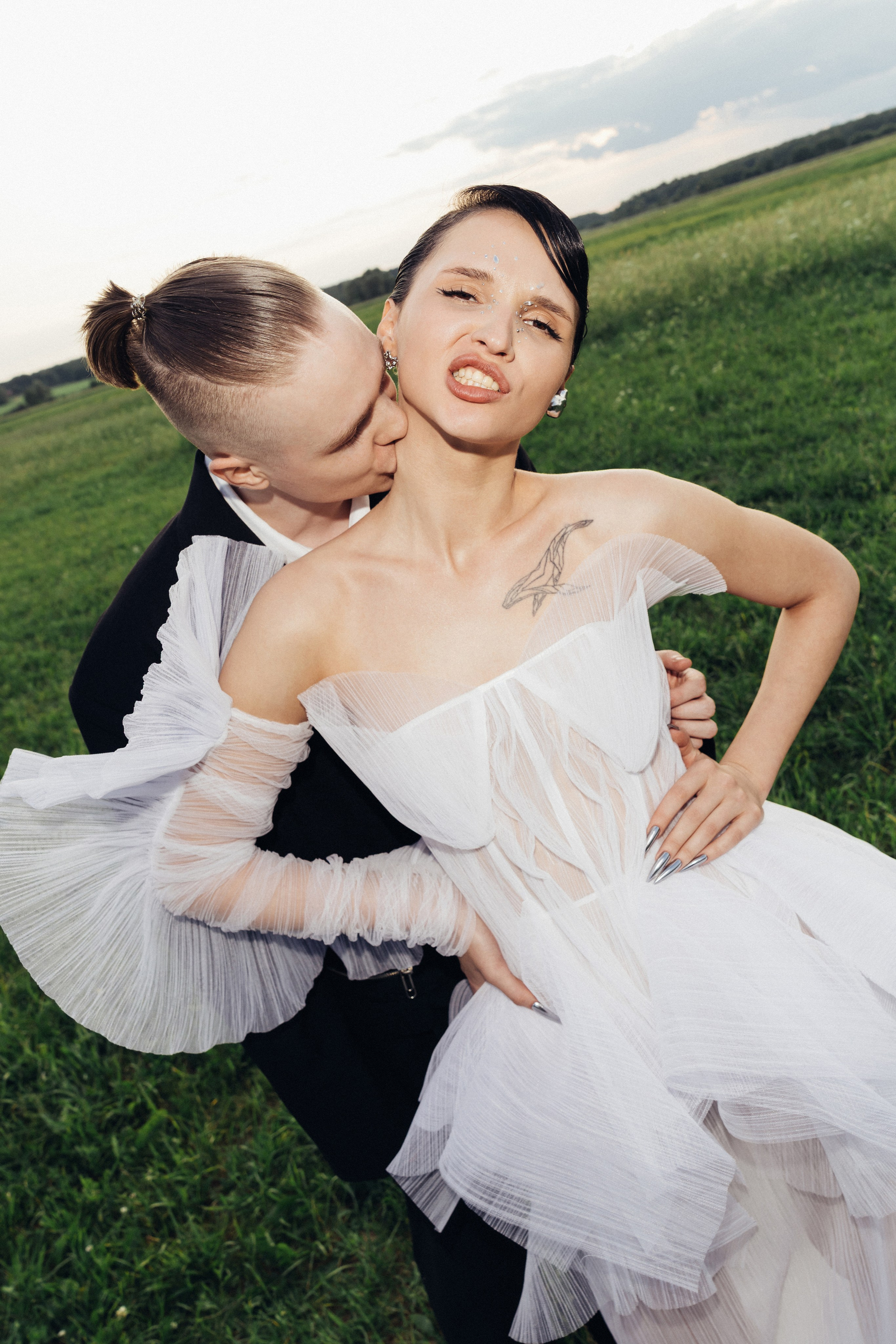 @avtors.agency. Свадебный и репортажный фотограф в Москве Владимир Сергеев | Naysaikolo