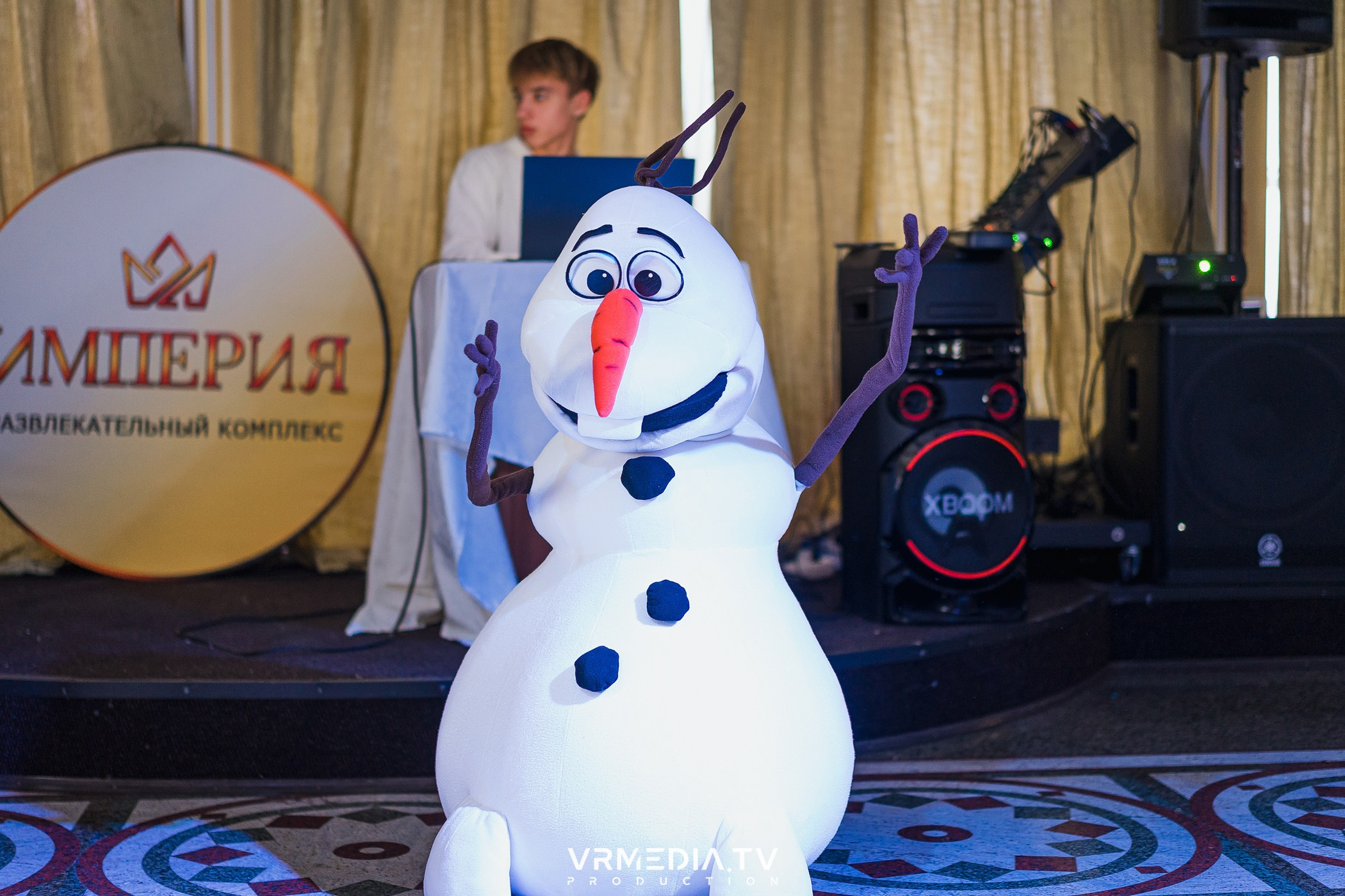 ХОЛОДНОЕ СЕРДЦЕ в ресторане «Империя»