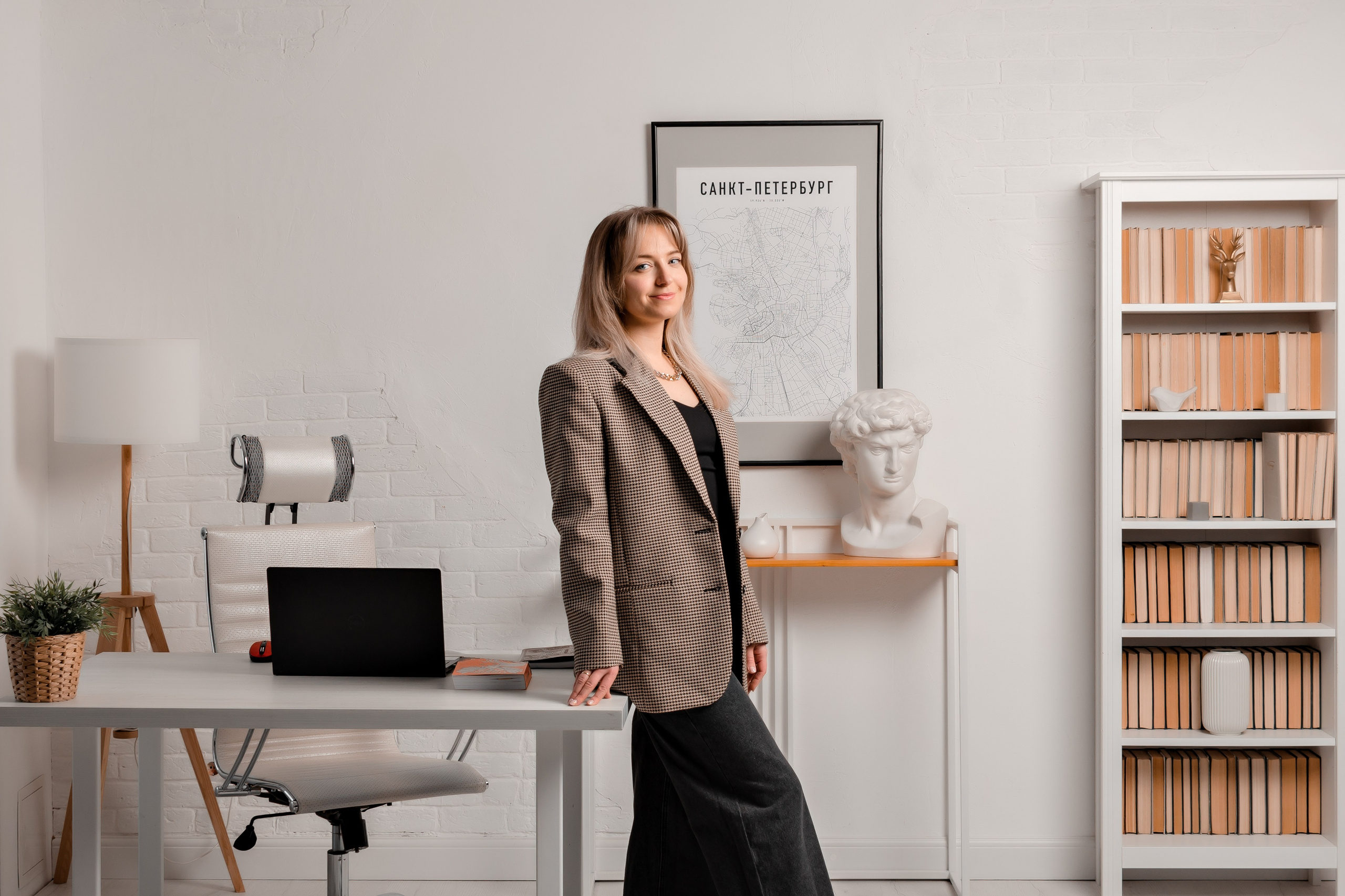 Тематические съемки в студии. Индивидуальные, семейные, студийные съемки в Серпухове и за пределами