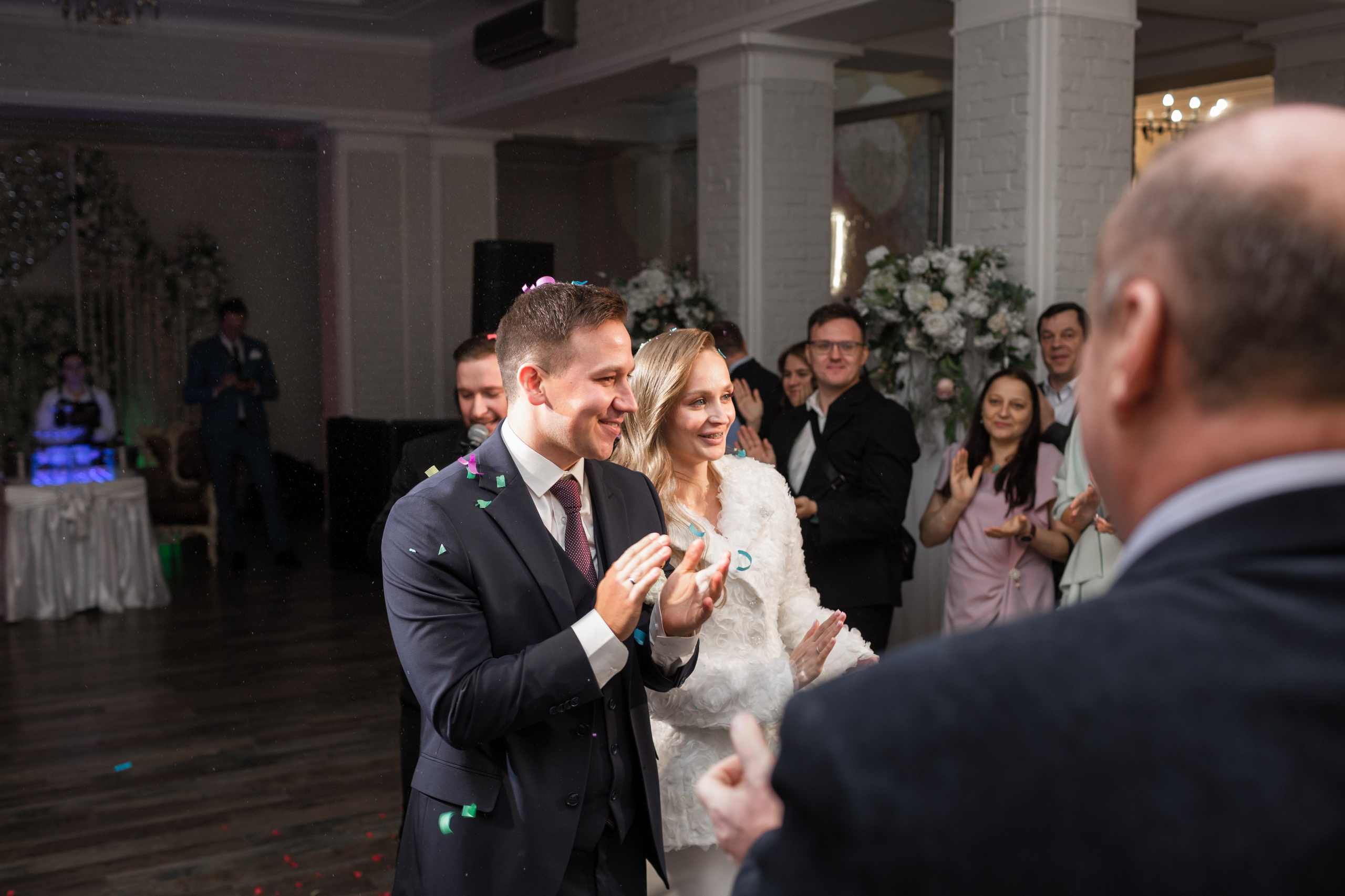 Свадьба в Петербурге в сентябре. Свадебный фотограф Кирилл Белый