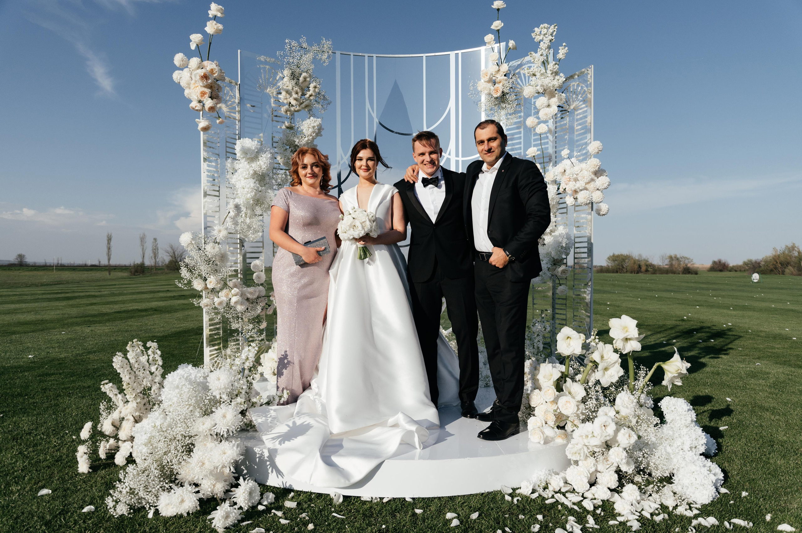 Wedding and family photographer in Dubai Vasilii Albul