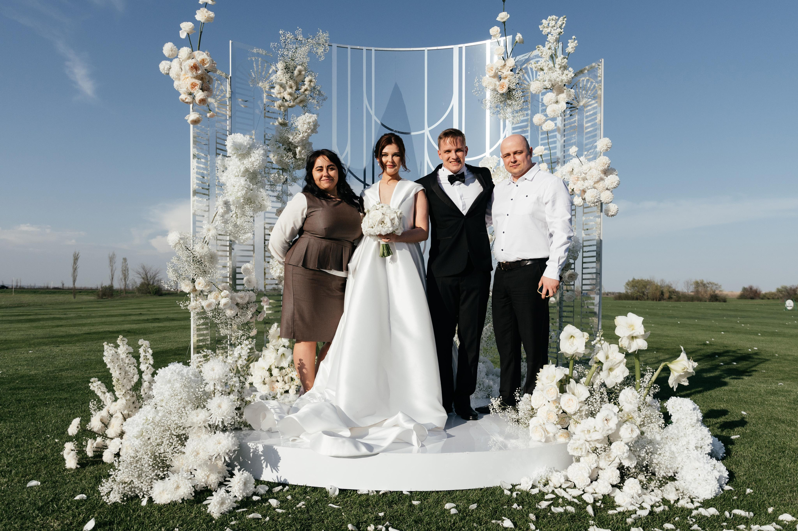 Wedding and family photographer in Dubai Vasilii Albul