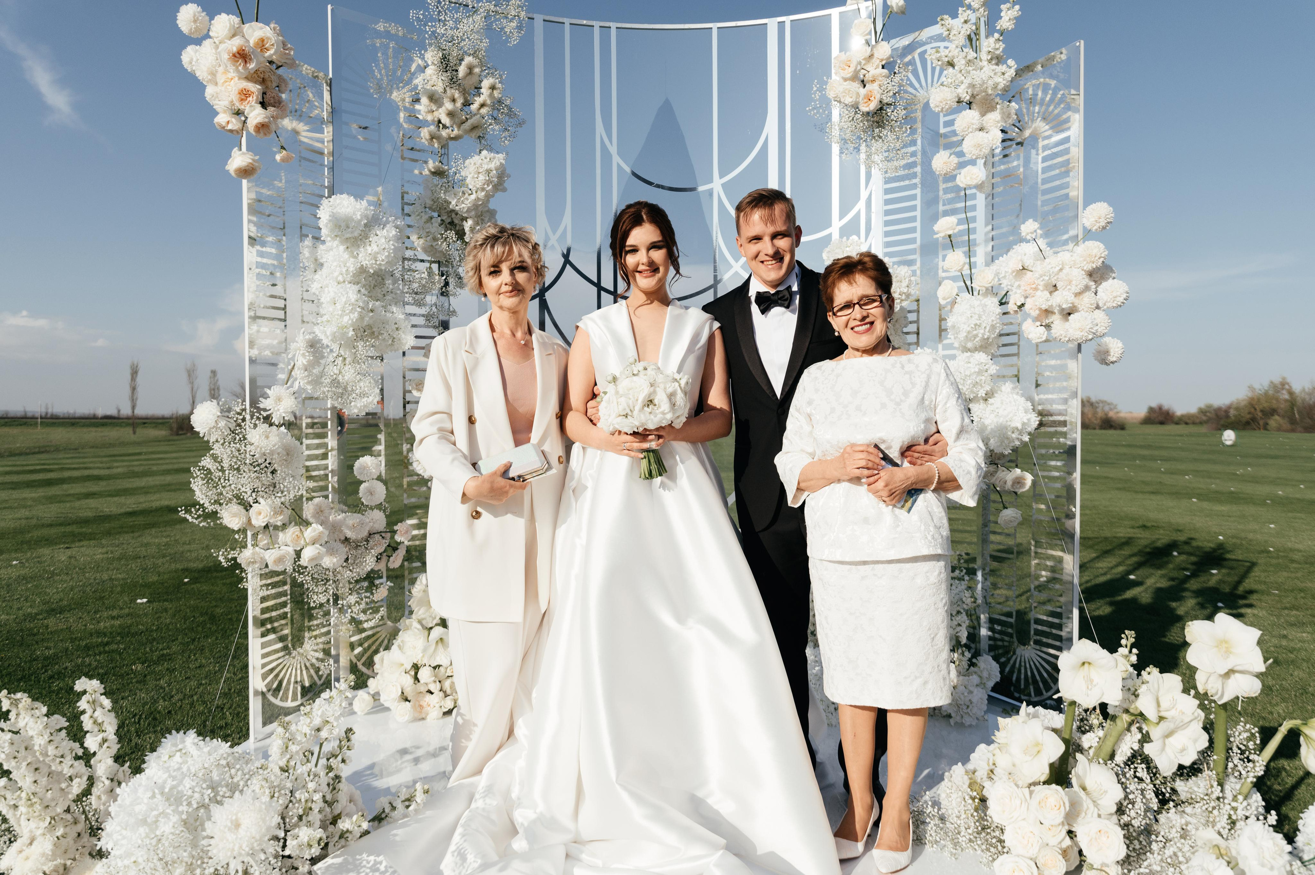 Wedding and family photographer in Dubai Vasilii Albul