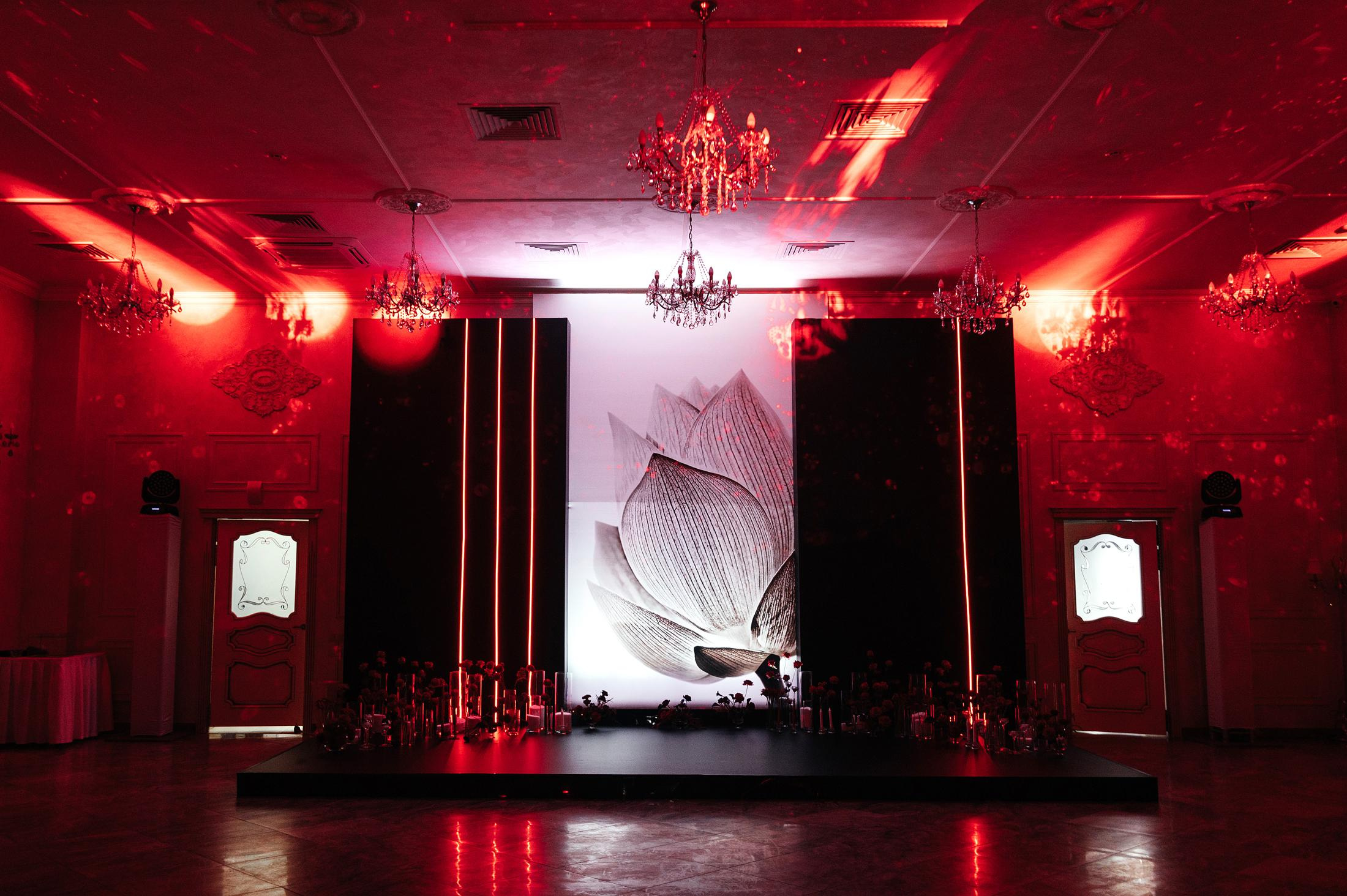 Wedding and family photographer in Dubai Vasilii Albul