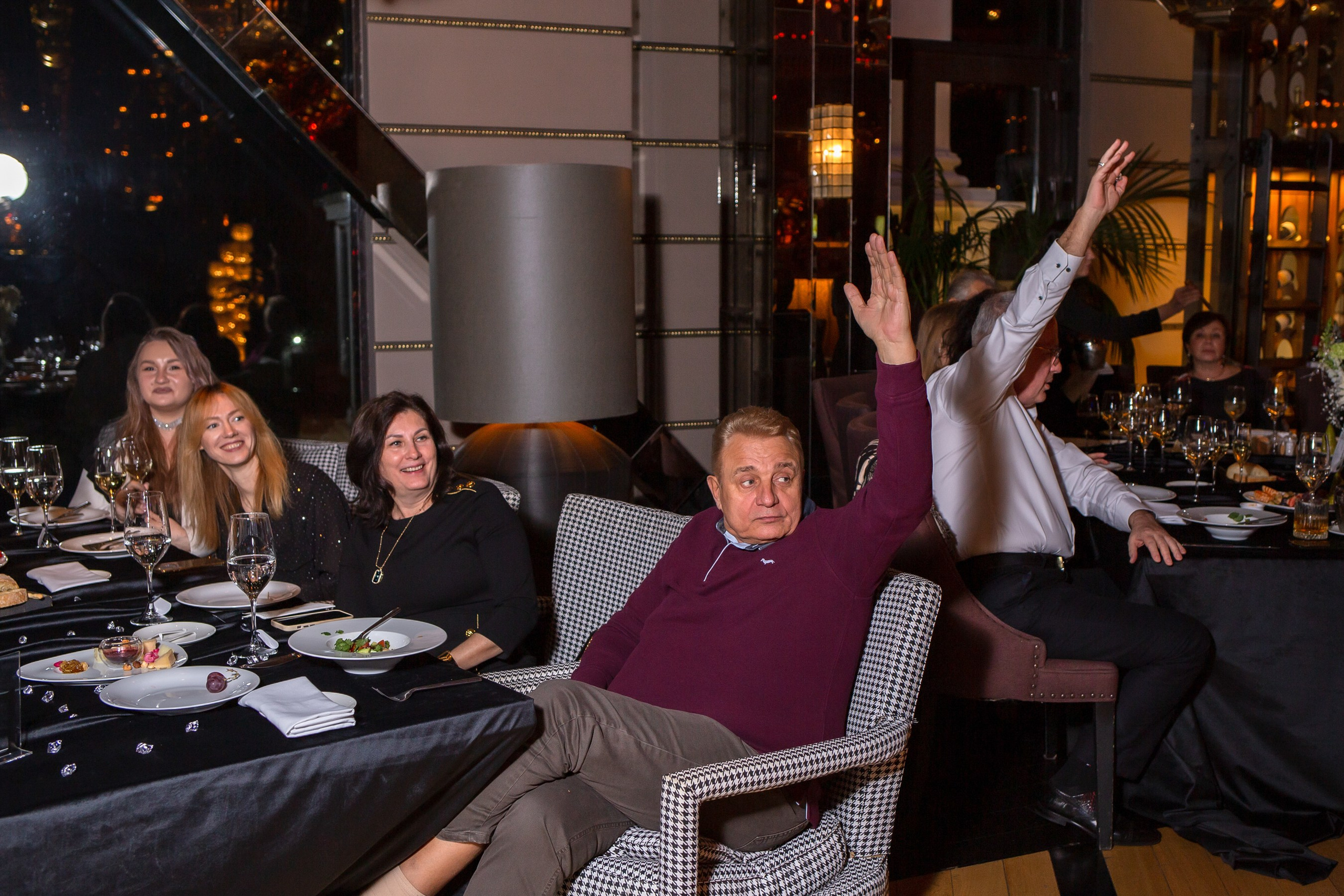 Корпоративный фотограф в Сочи и Сириусе — Премиум репортаж и тимбилдинги. Фотограф Сочи Адлер. Солькаева Анастасия