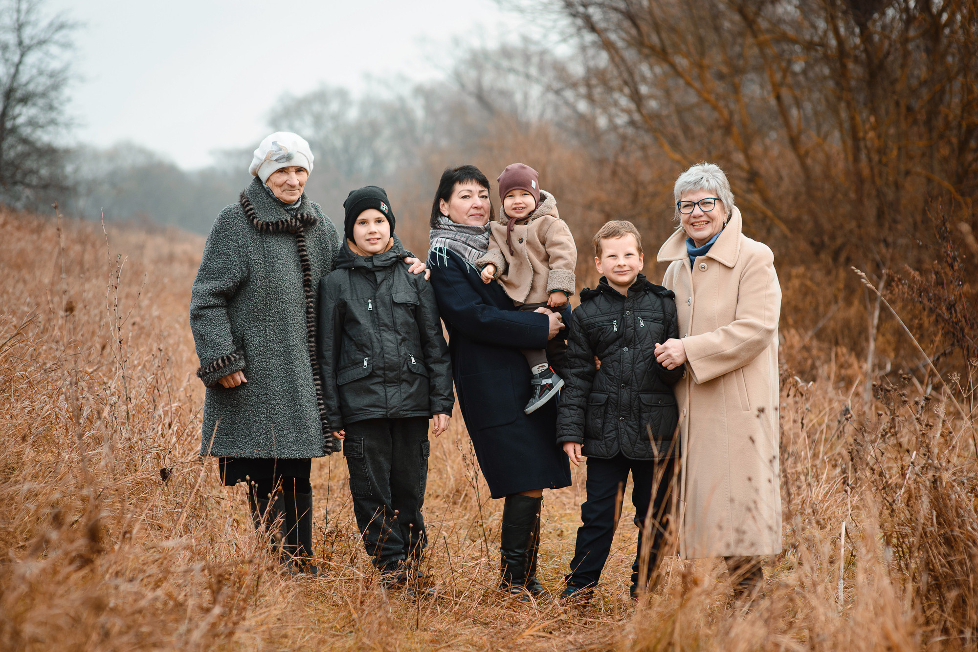 Съемка для большой семьи Юлии. Семейный и женский фотограф Красноярск Екатерина Пусенкова